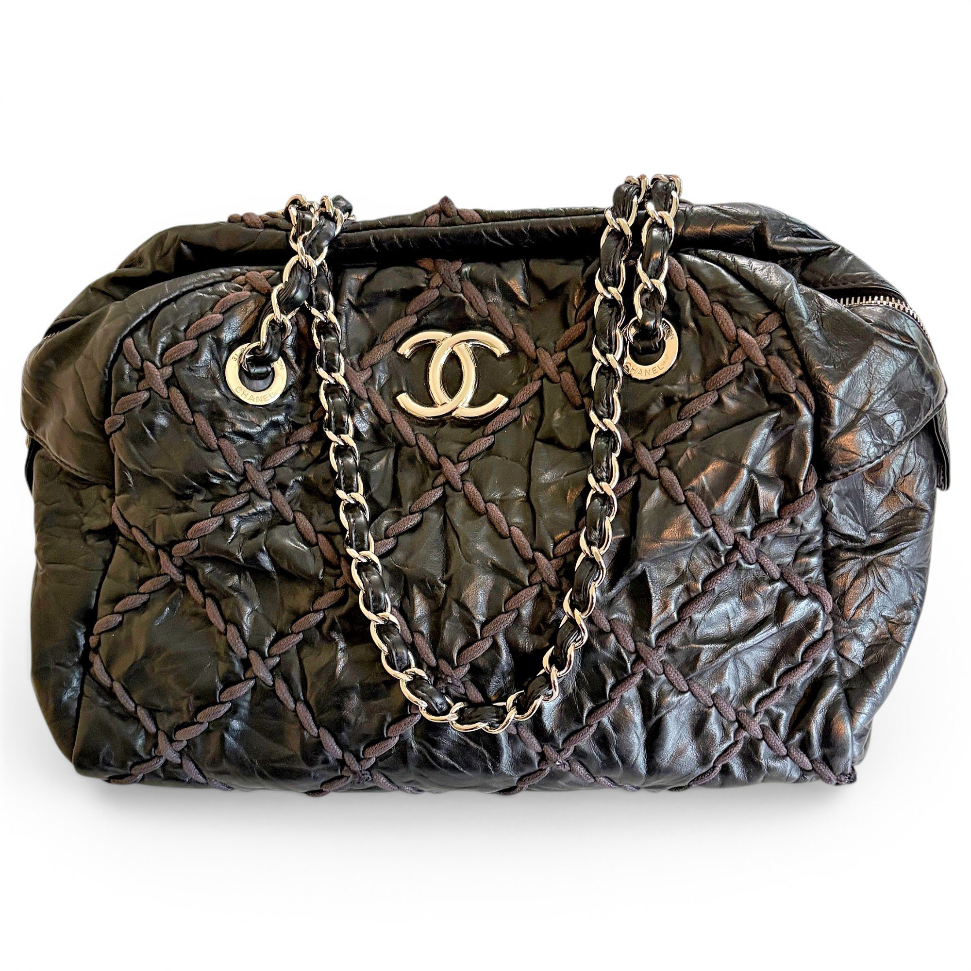 Chain Around leather handbag