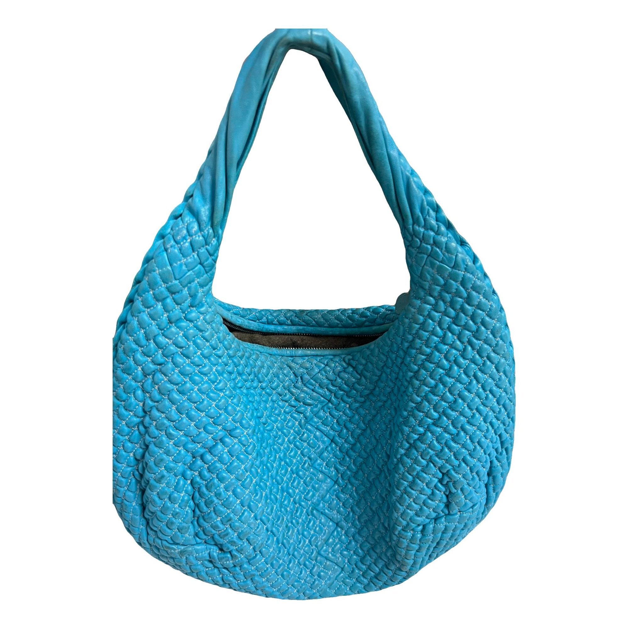 Veneta leather handbag