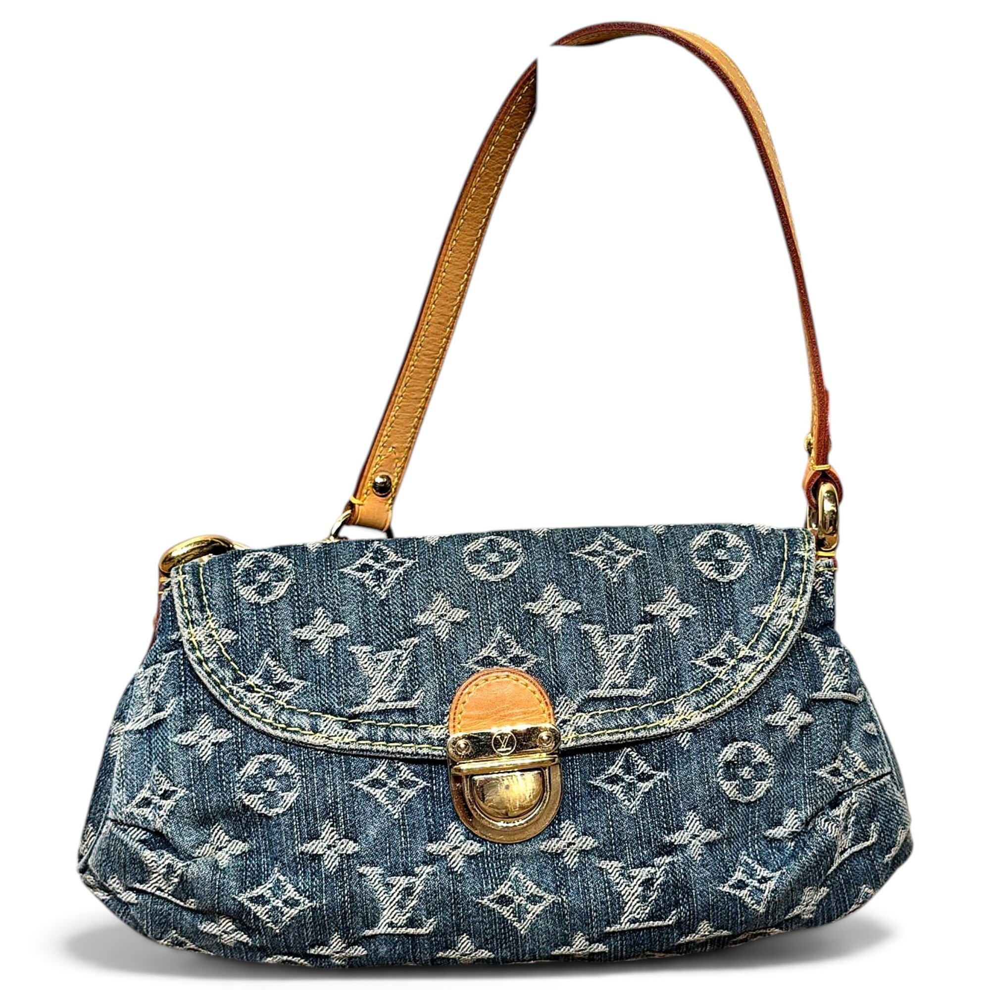 Pleaty cloth handbag