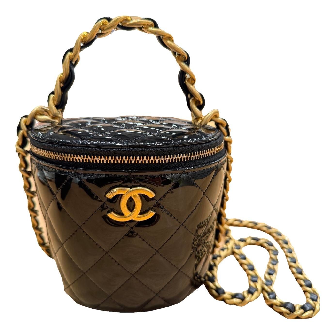 Trendy CC Vanity leather handbag