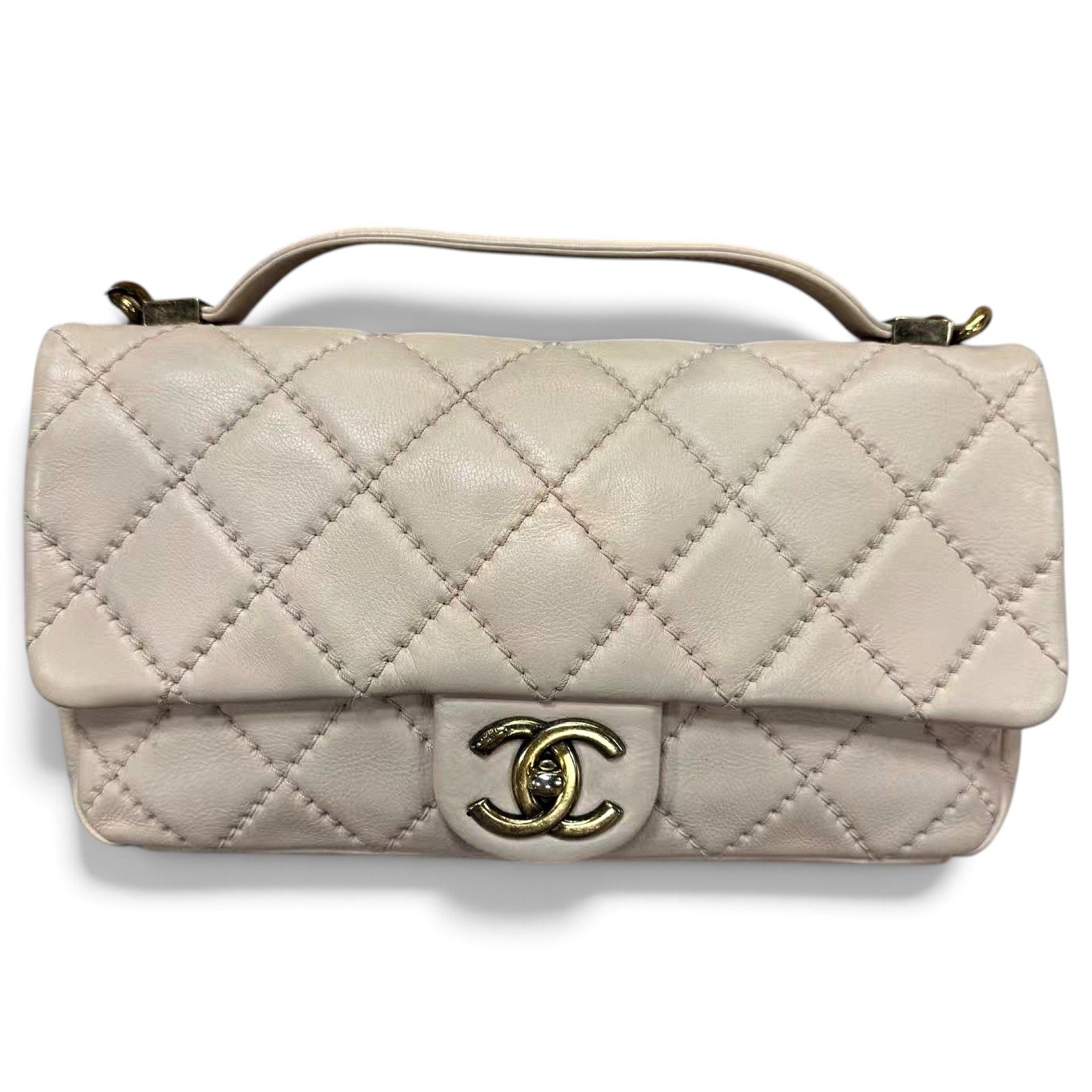 Trendy CC Top Handle leather handbag