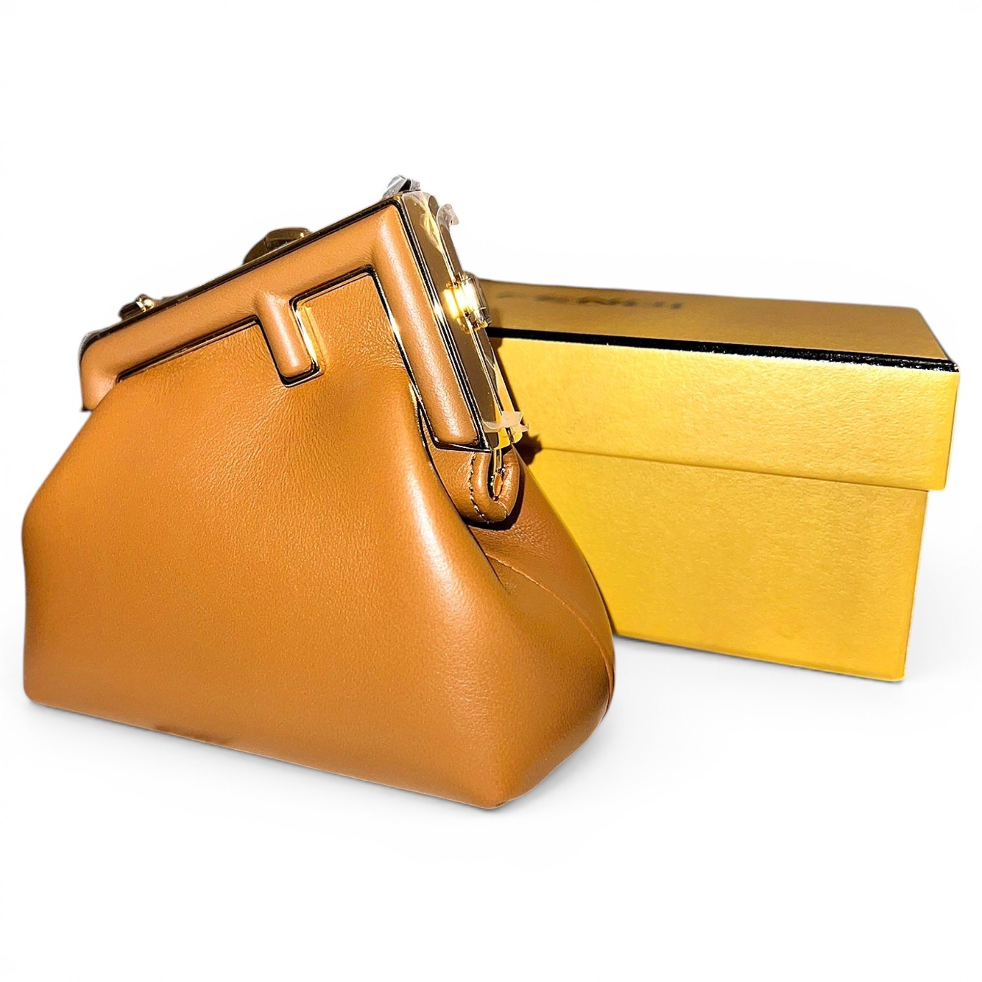 Fendi Leather clutch bag
