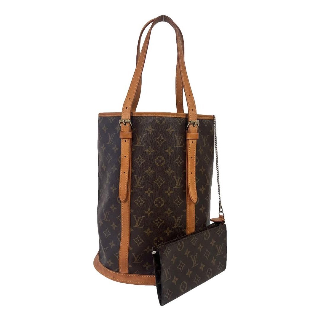 Bucket leather handbag
