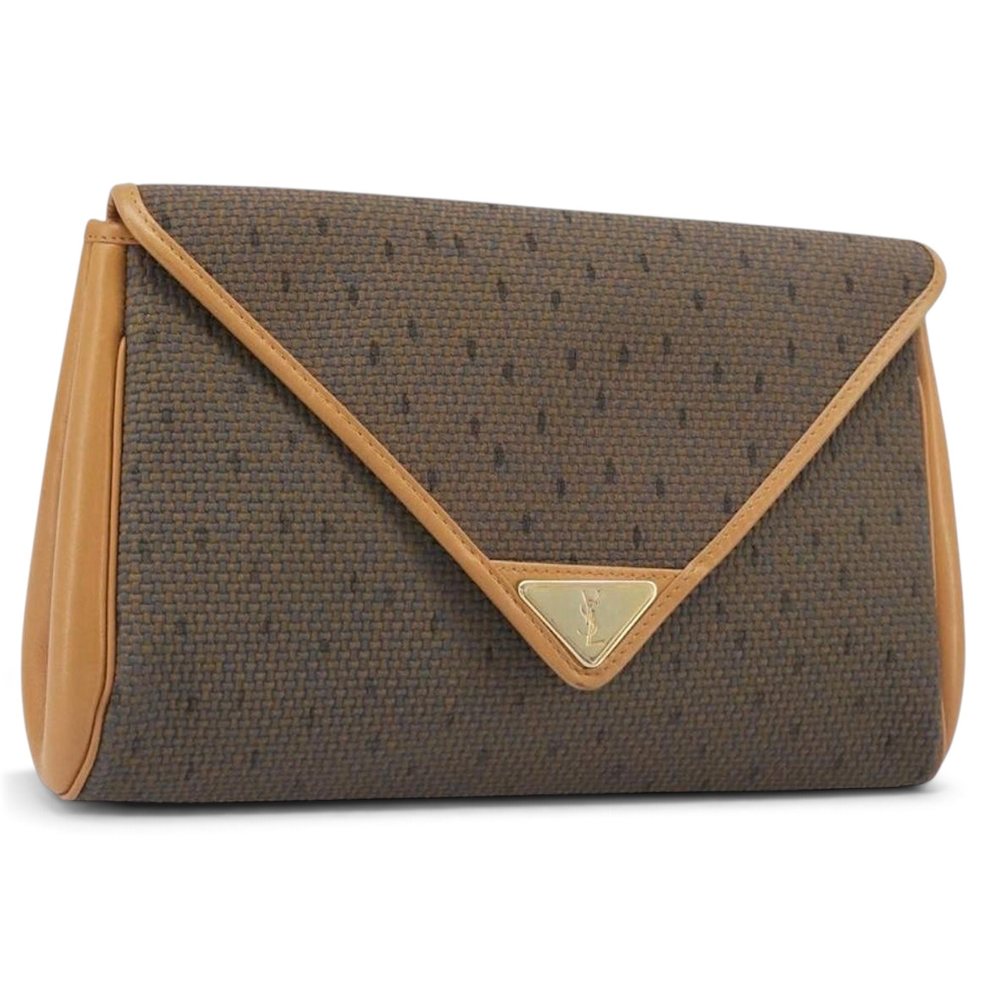 Cloth clutch bag