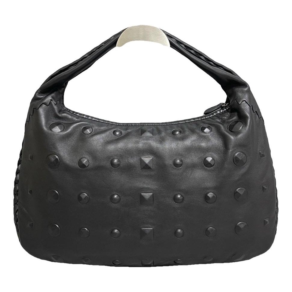 Veneta leather handbag