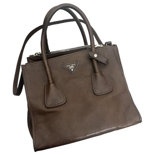 Galleria leather tote