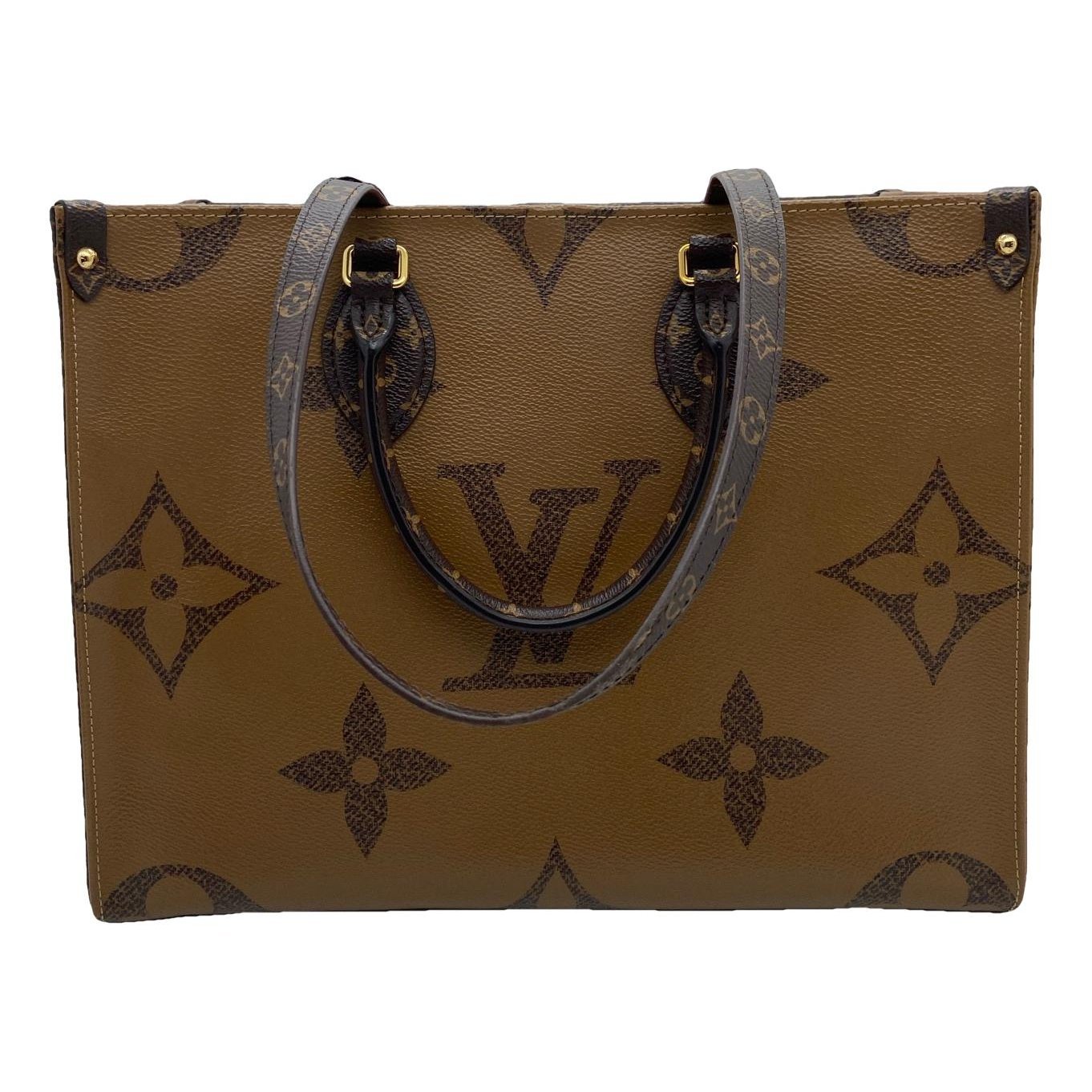 Onthego leather handbag
