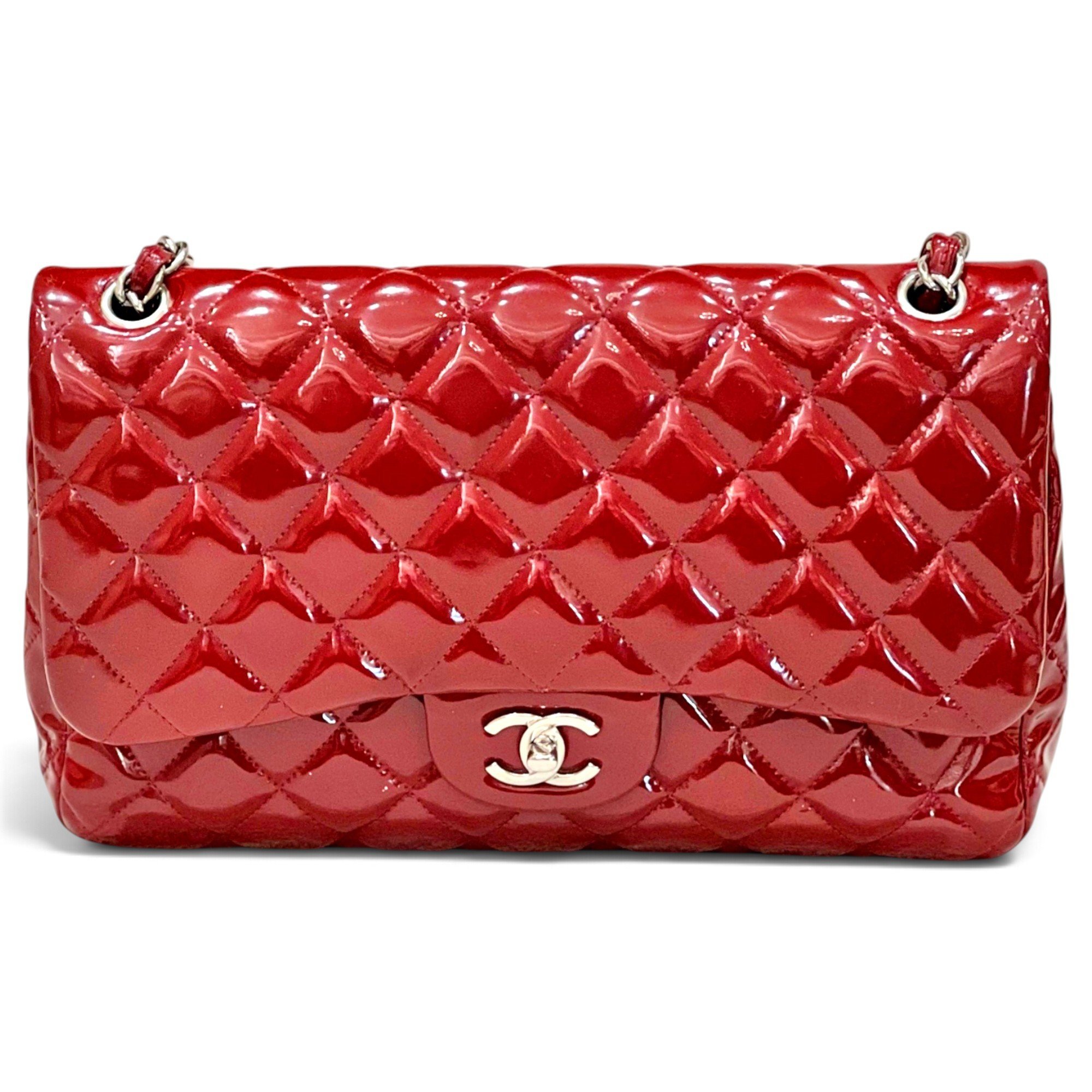 Timeless/Classique patent leather crossbody bag