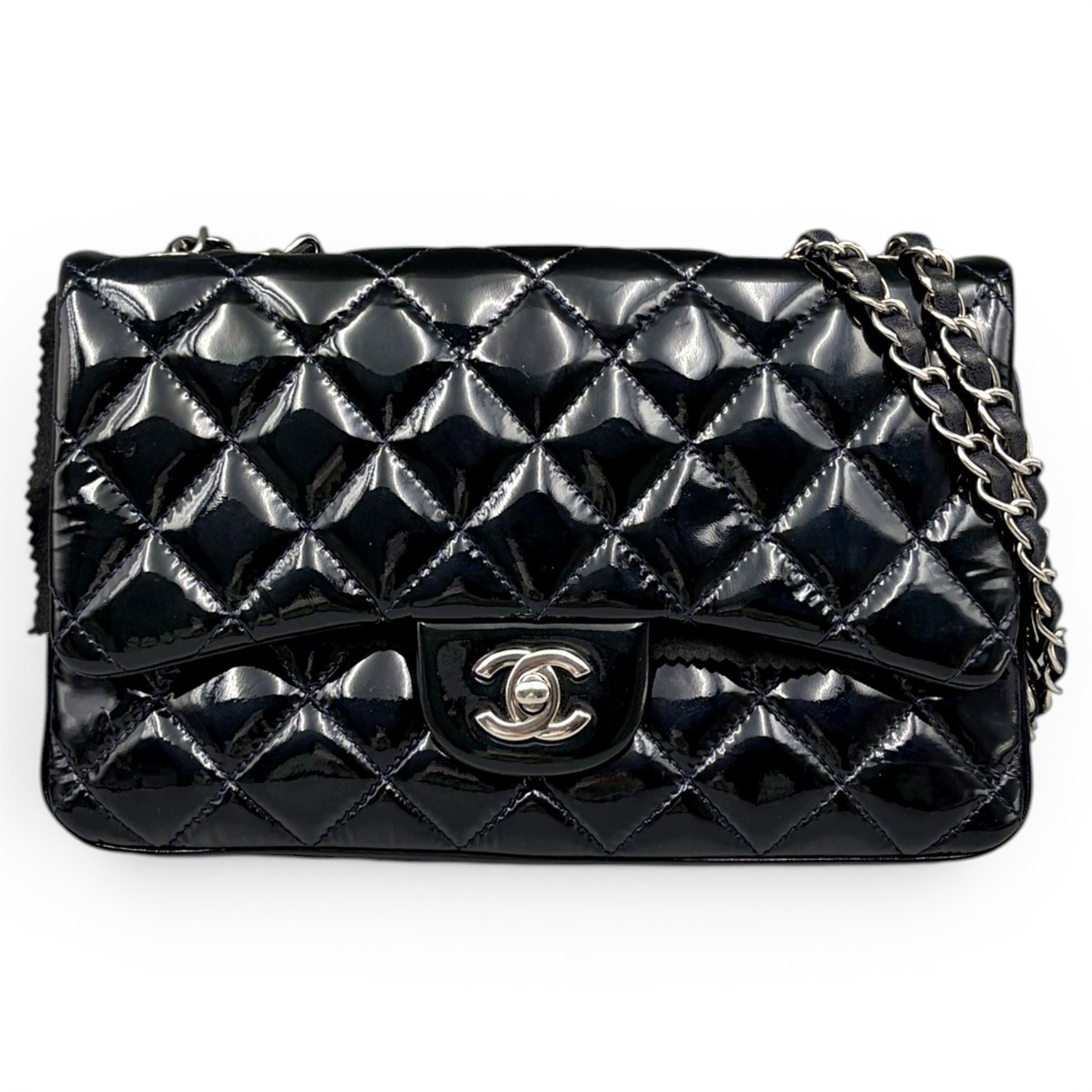 Timeless/Classique patent leather crossbody bag
