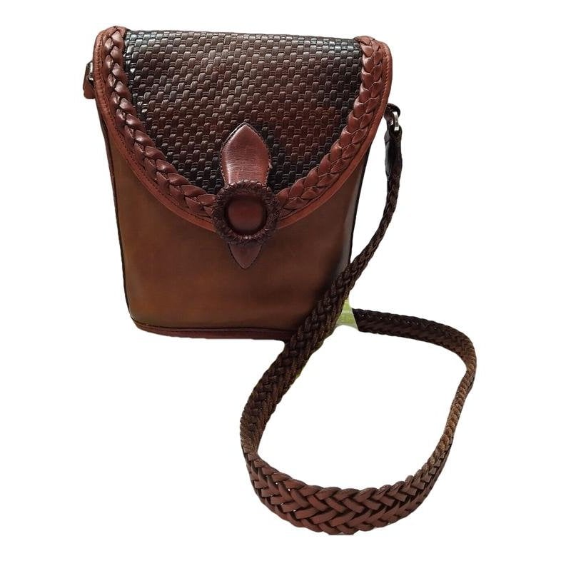 Leather crossbody bag