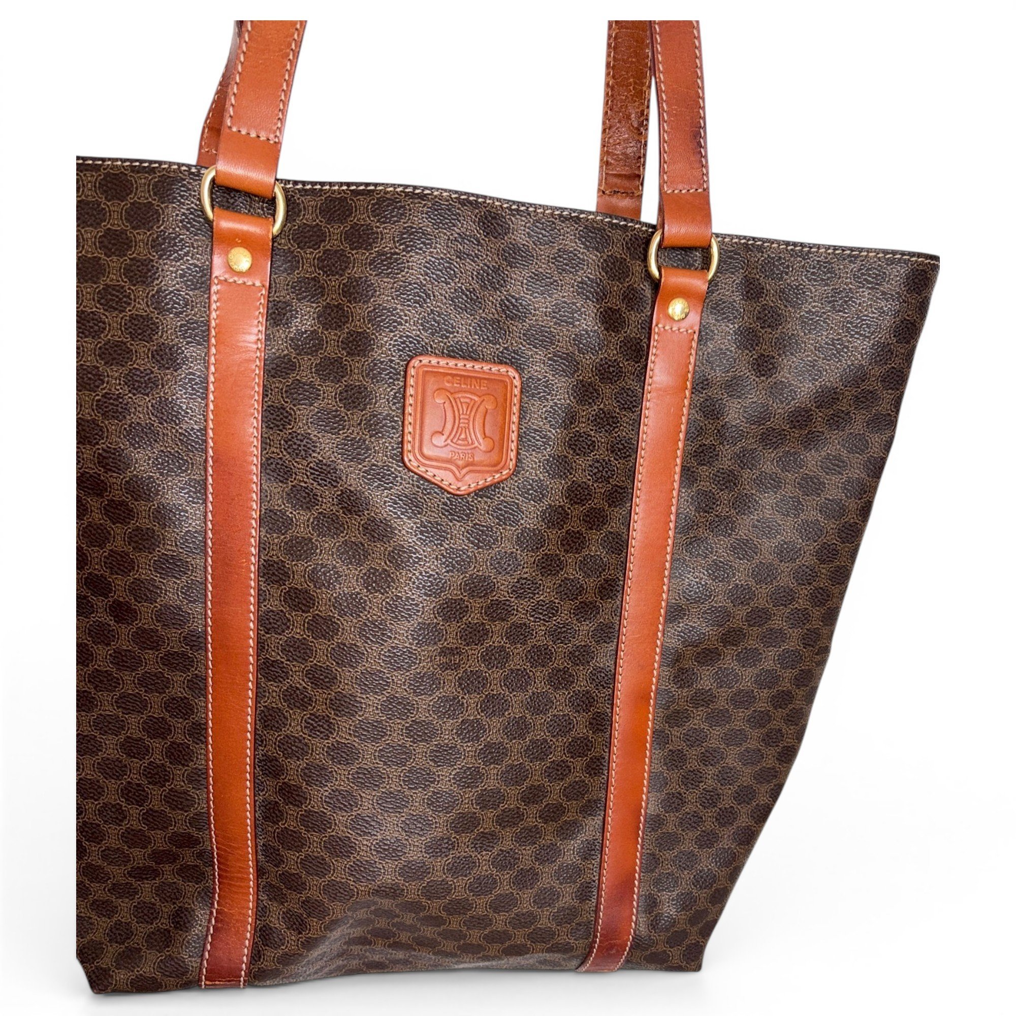 Leather tote