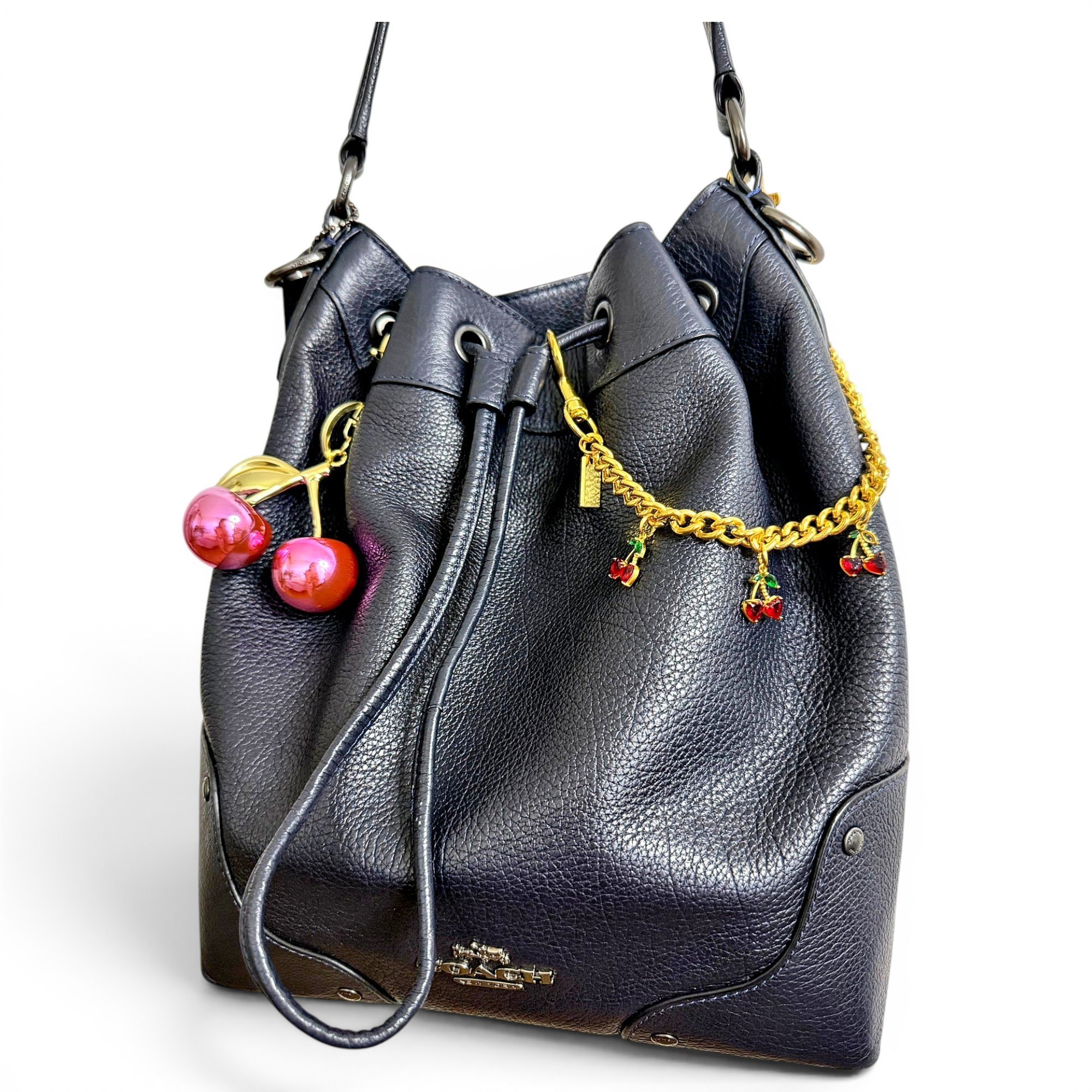 Leather handbag