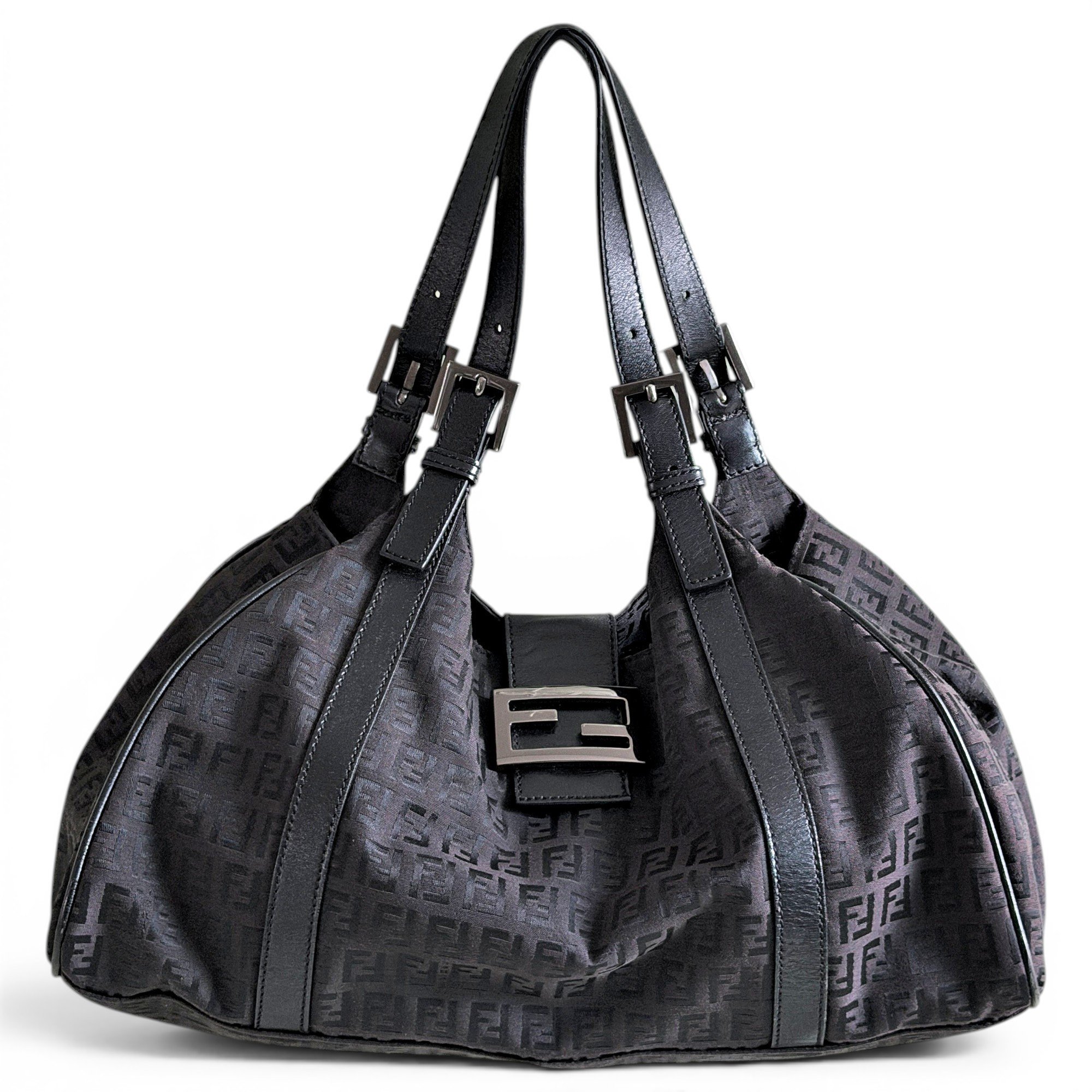 Baguette cloth handbag