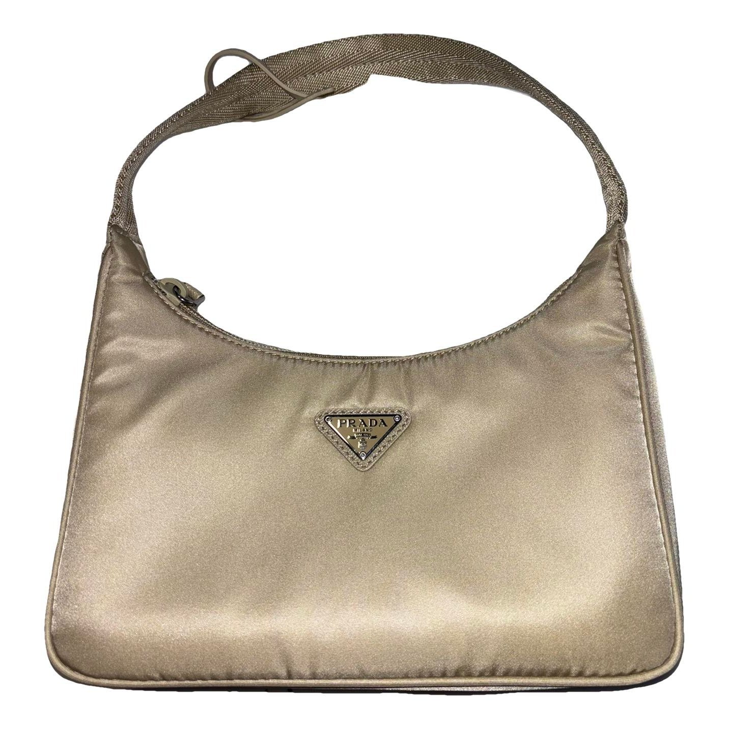 Re-Edition 2000 handbag