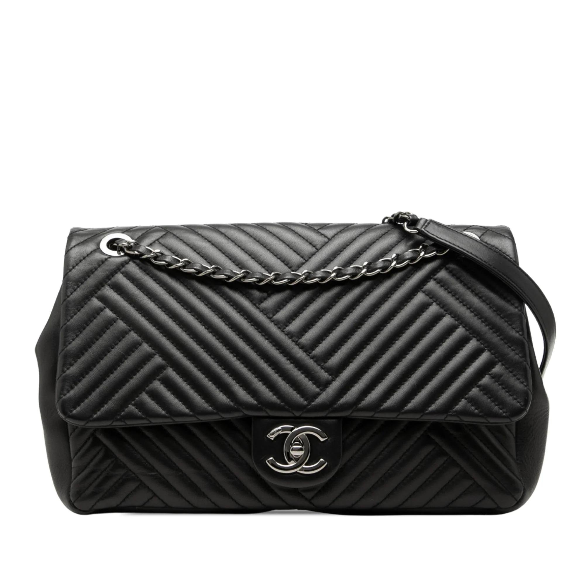 Timeless/Classique leather handbag