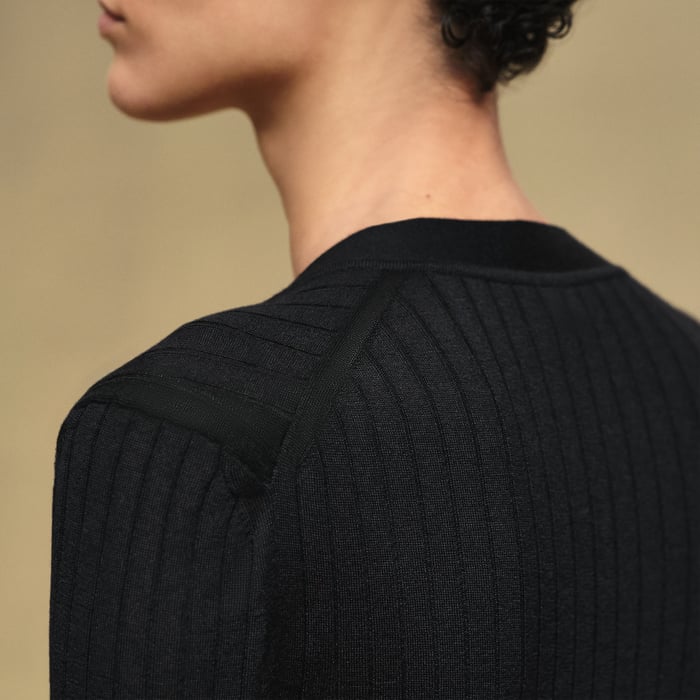 Noir Long-sleeve Cardigan