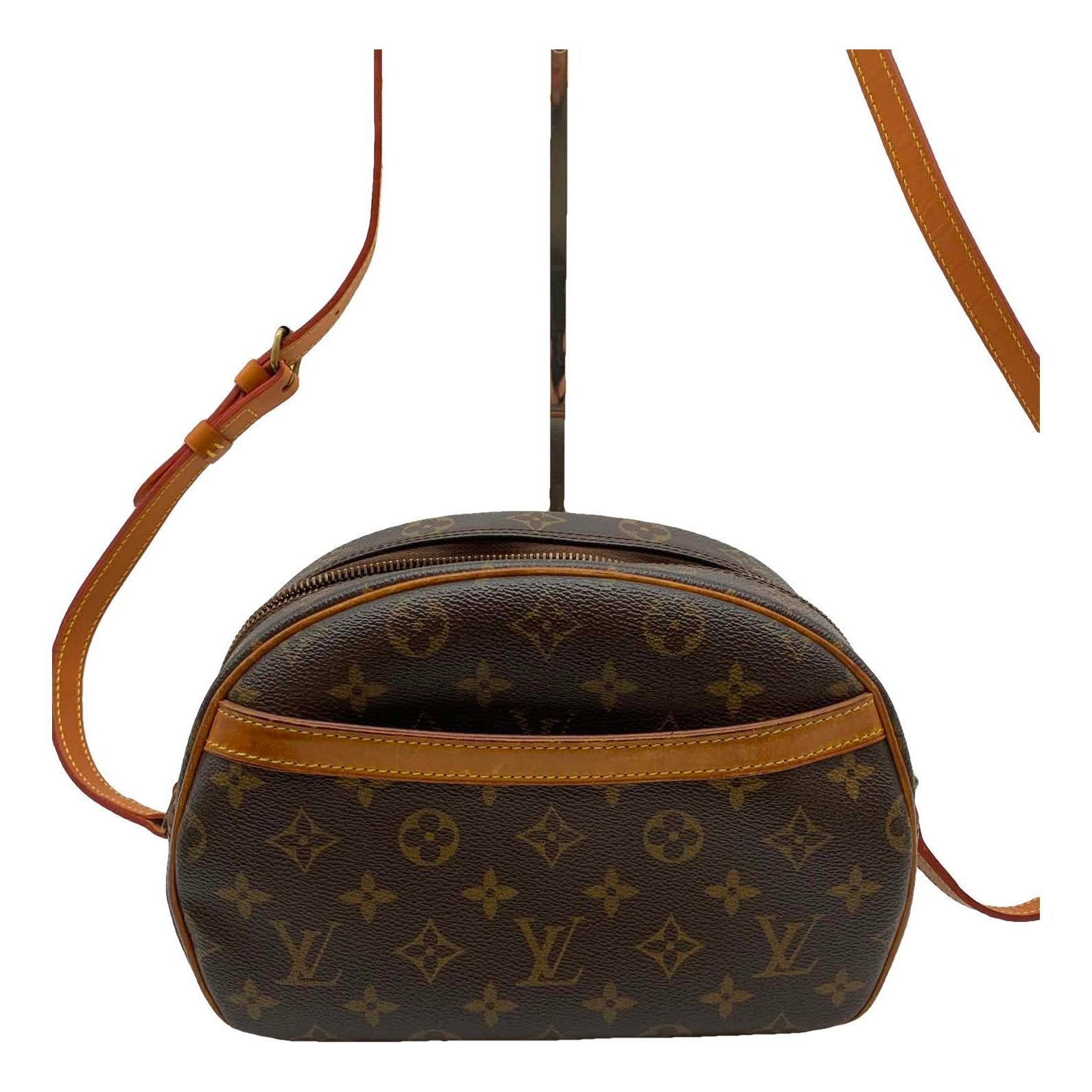 Blois leather crossbody bag