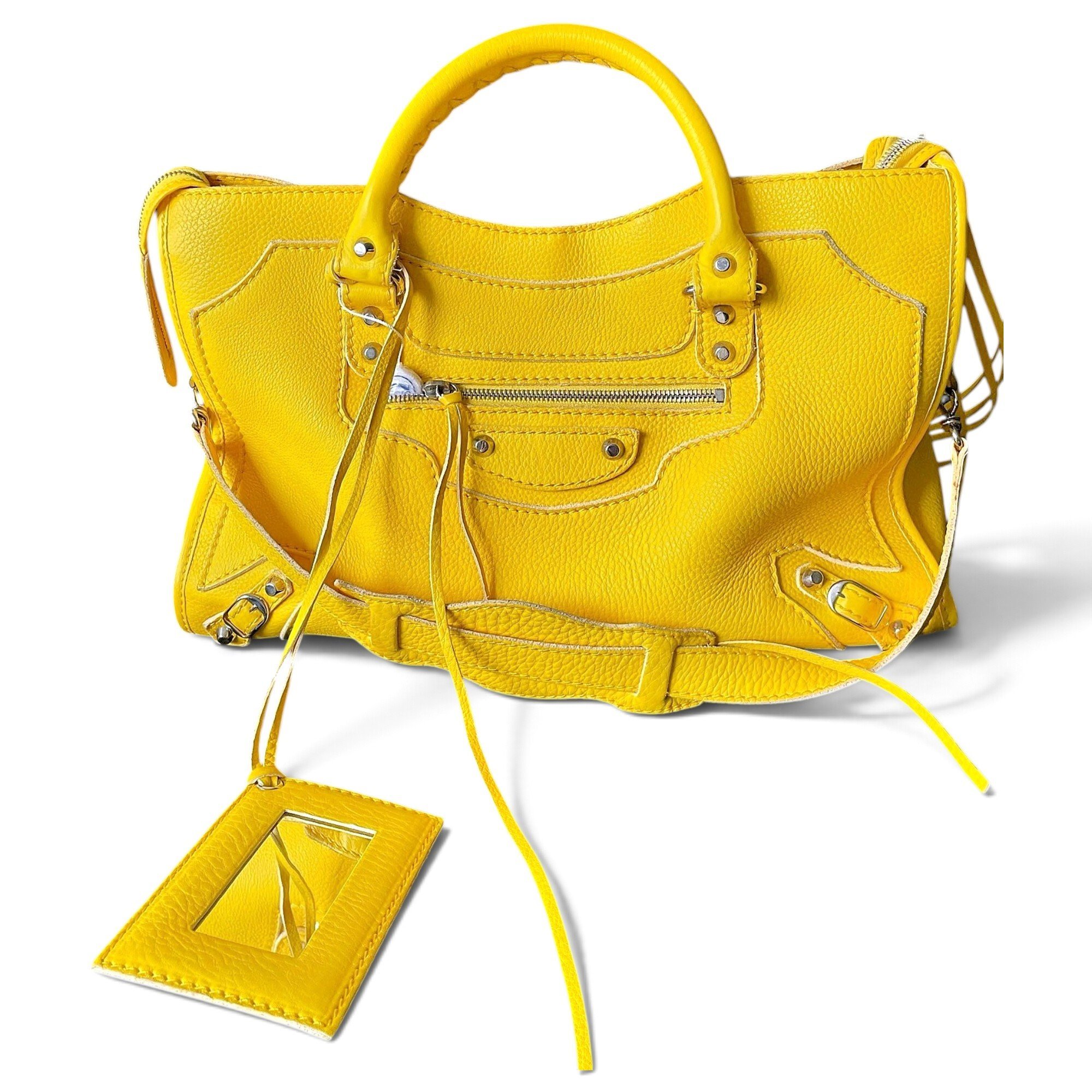 City leather handbag