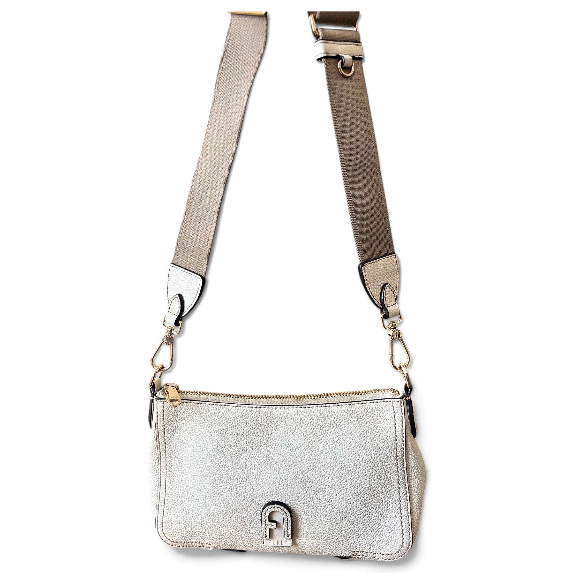 Leather crossbody bag