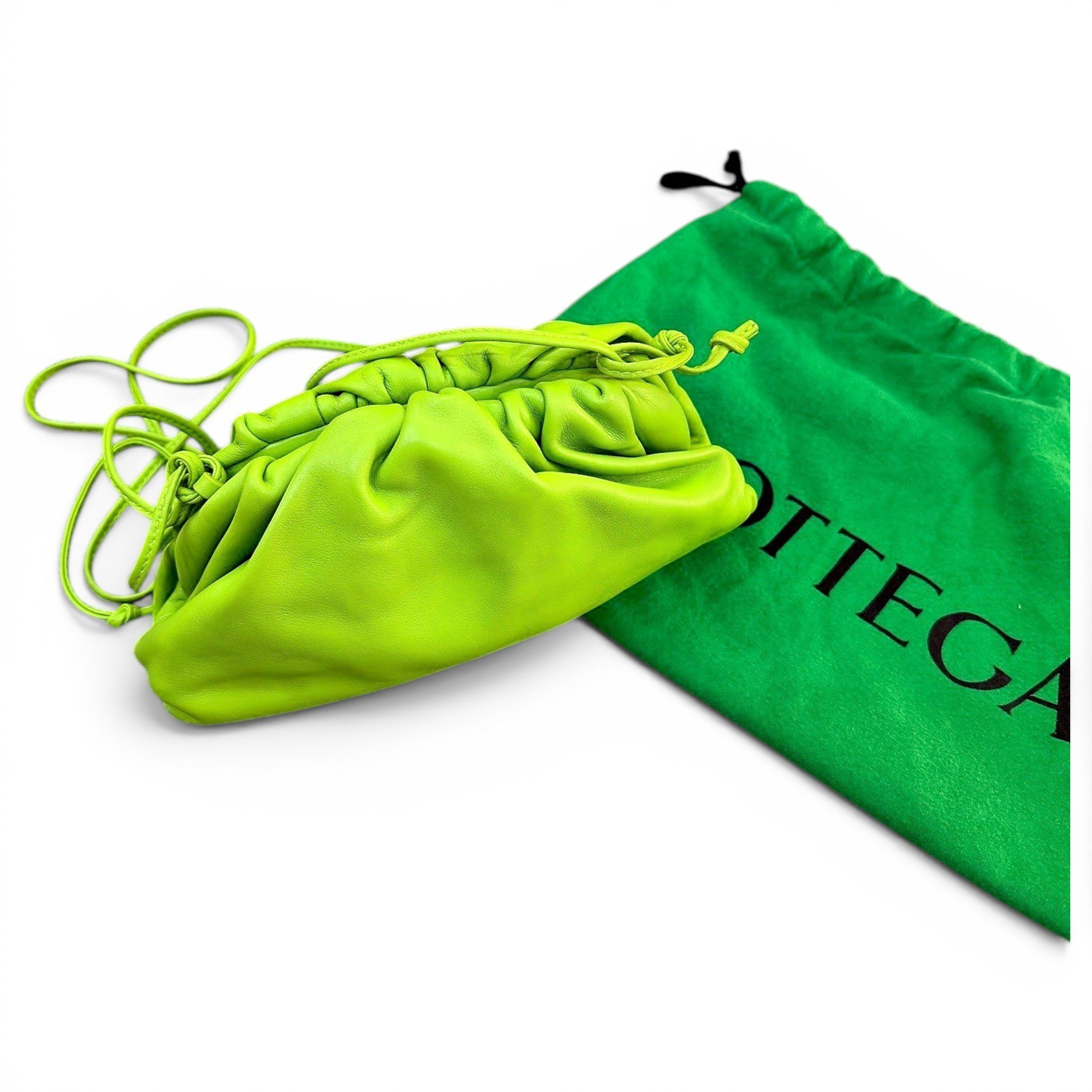 Pouch leather handbag