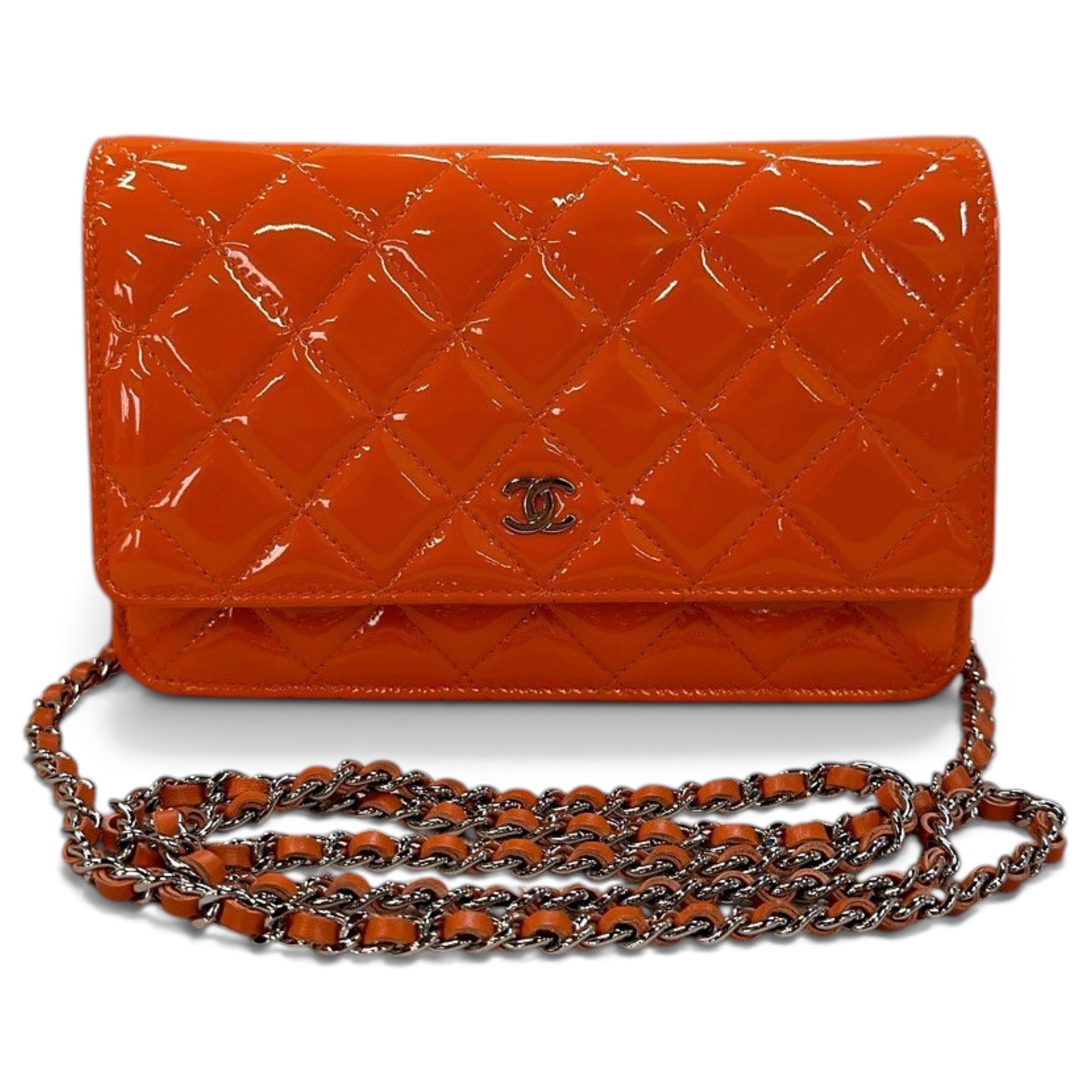 Wallet On Chain Timeless/Classique patent leather crossbody bag