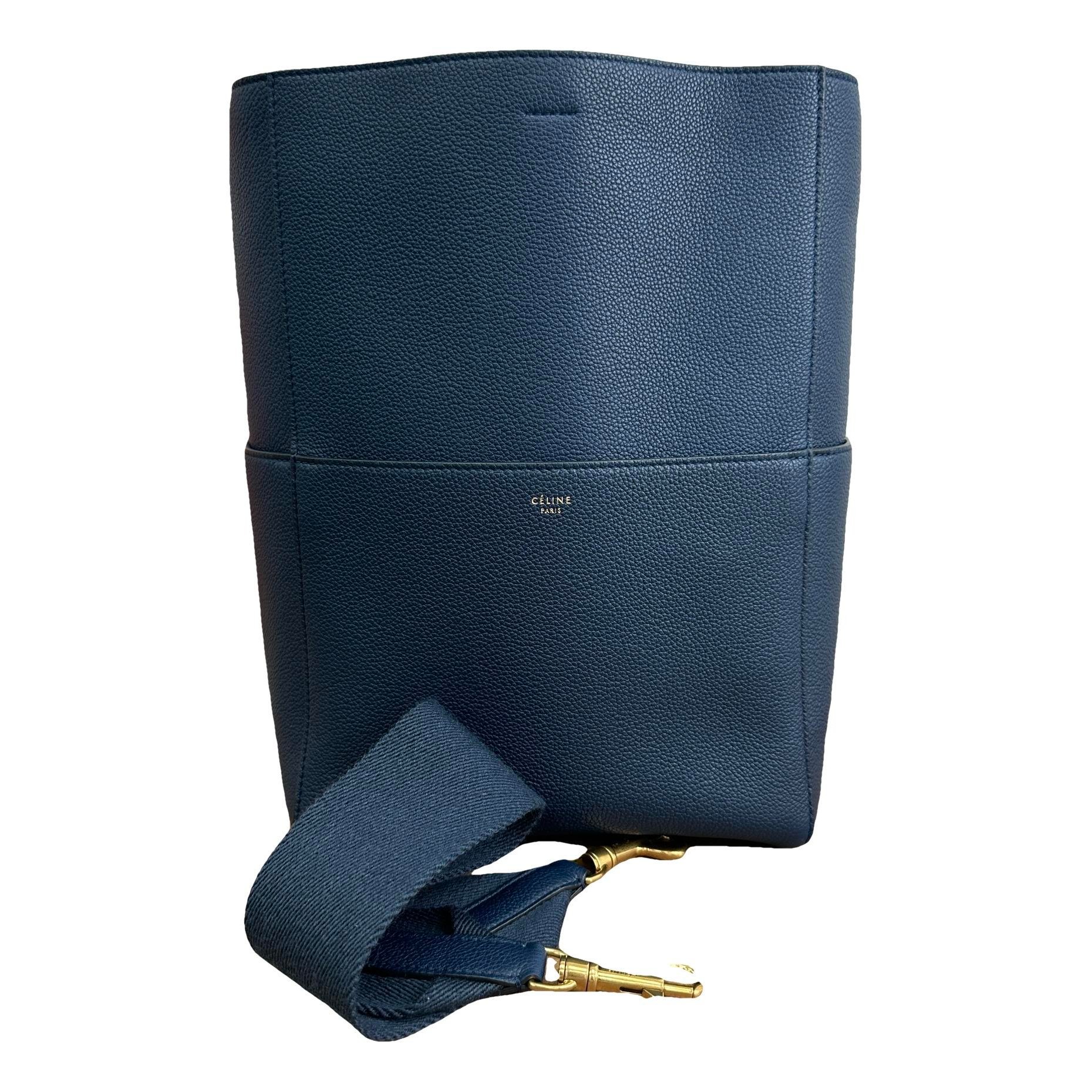 Seau Sangle leather handbag