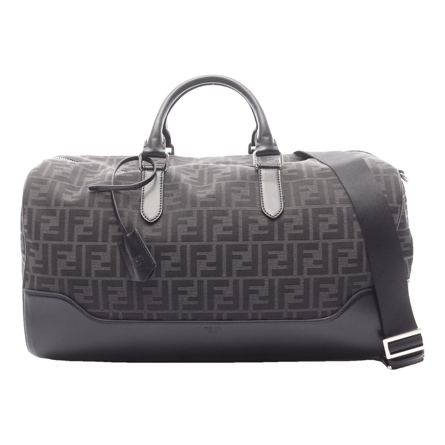 Leather travel bag