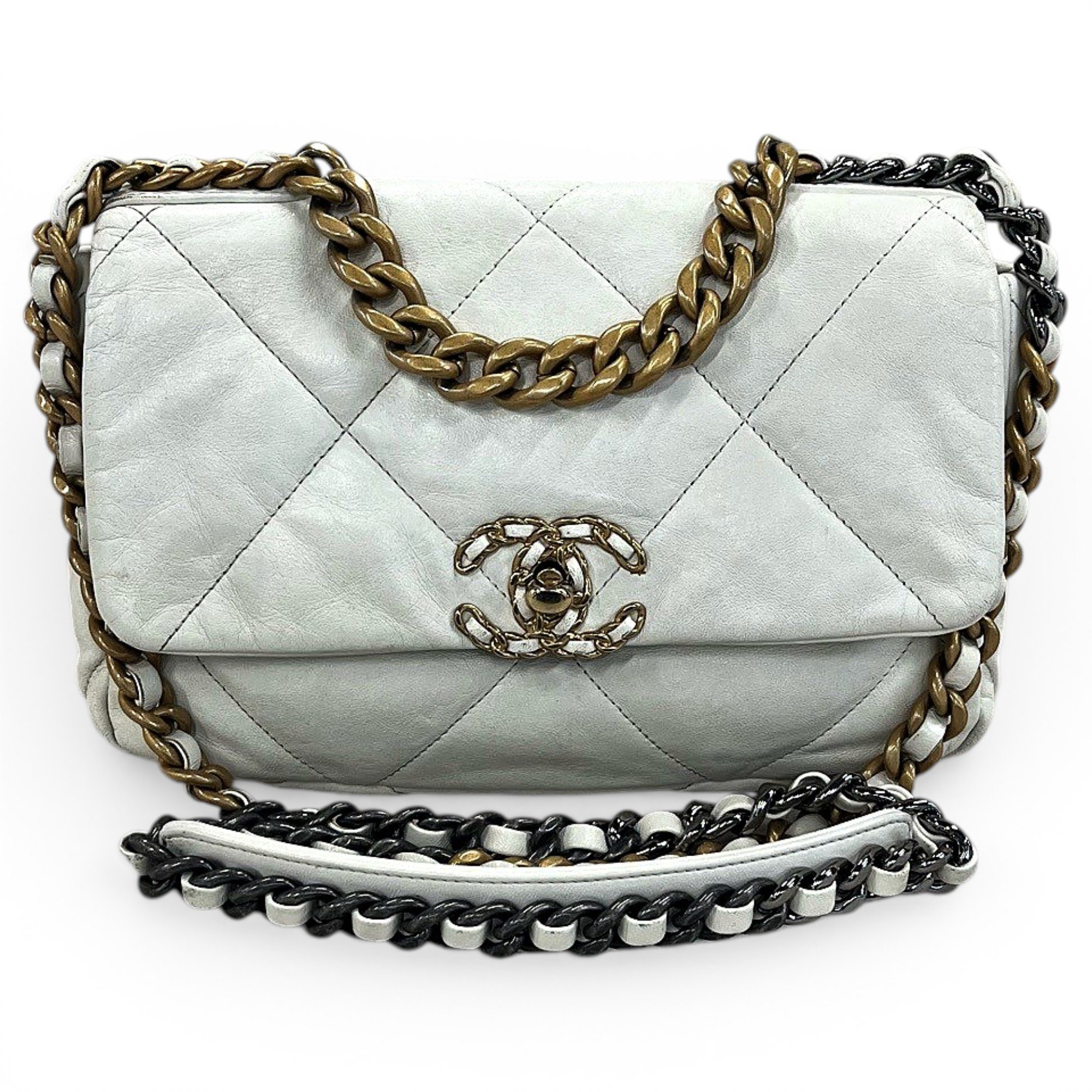 Chanel 19 leather crossbody bag