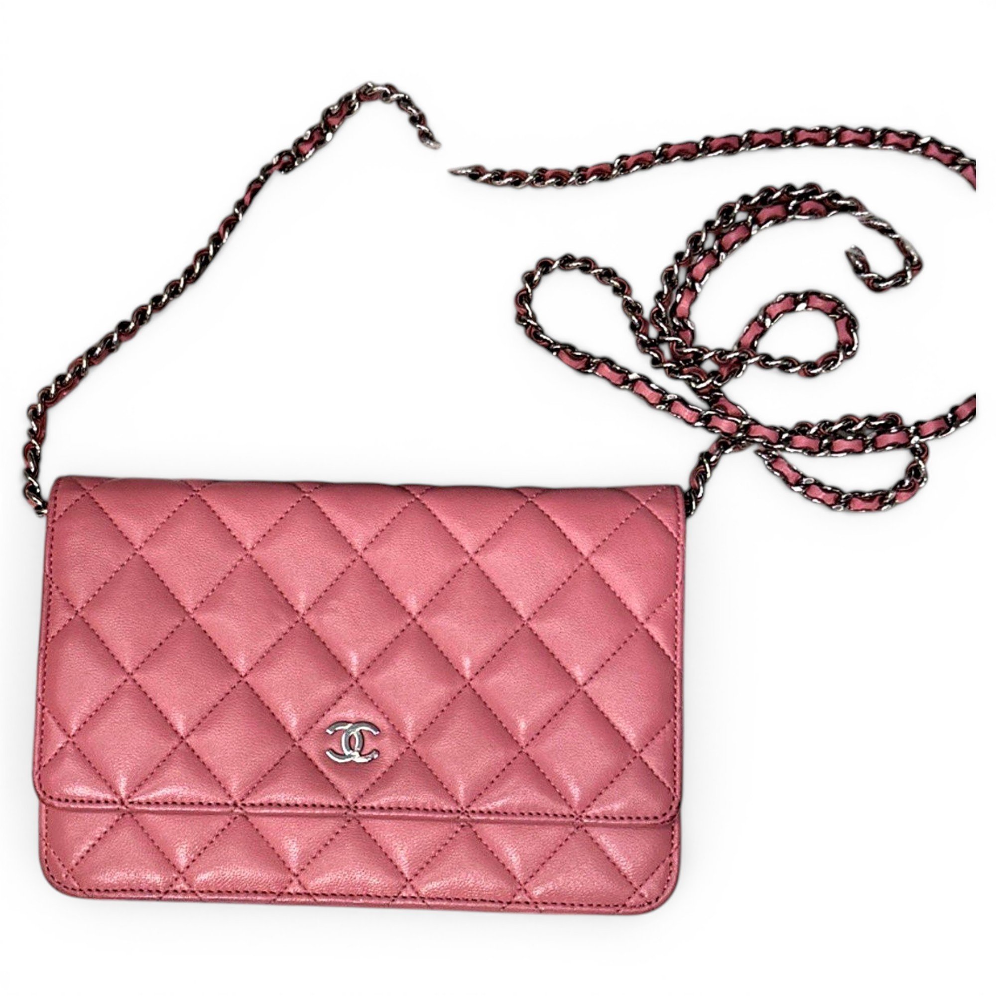 Wallet On Chain Timeless/Classique leather crossbody bag