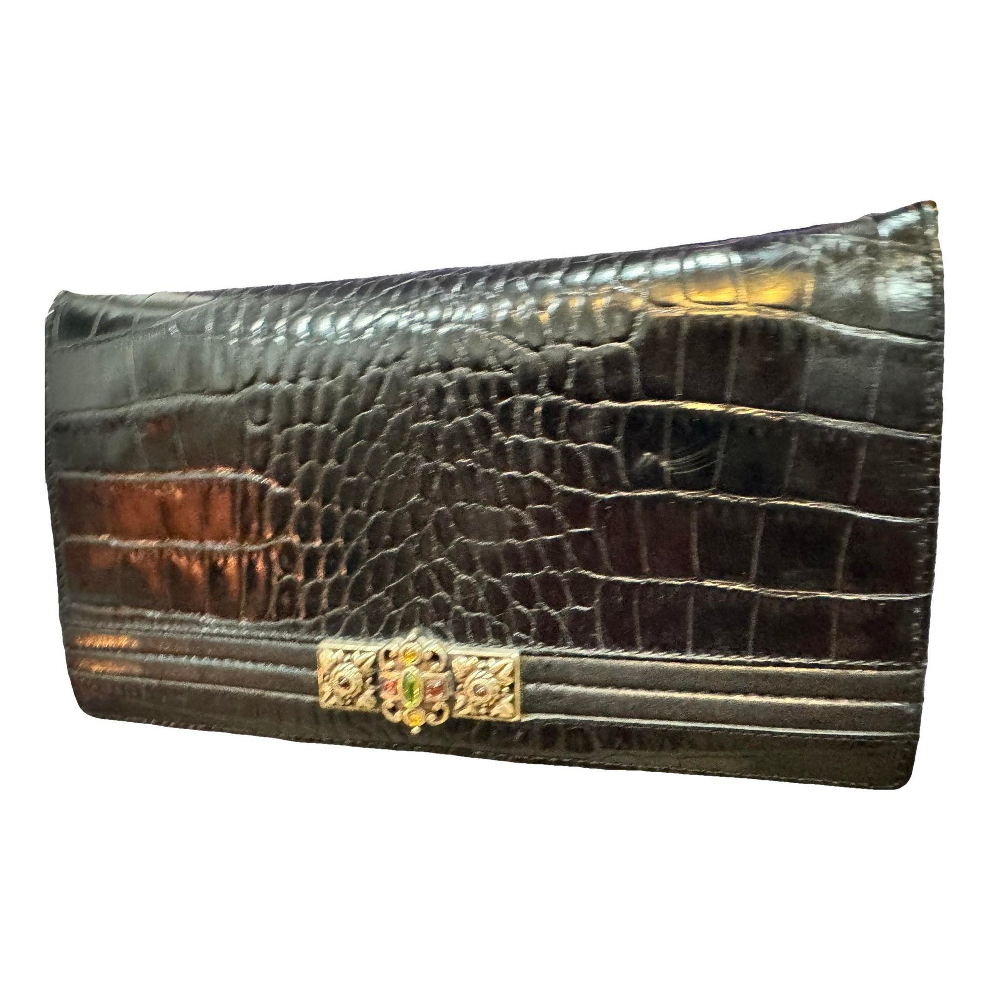 Leather clutch bag