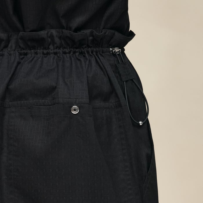 Noir Pochon Skirt