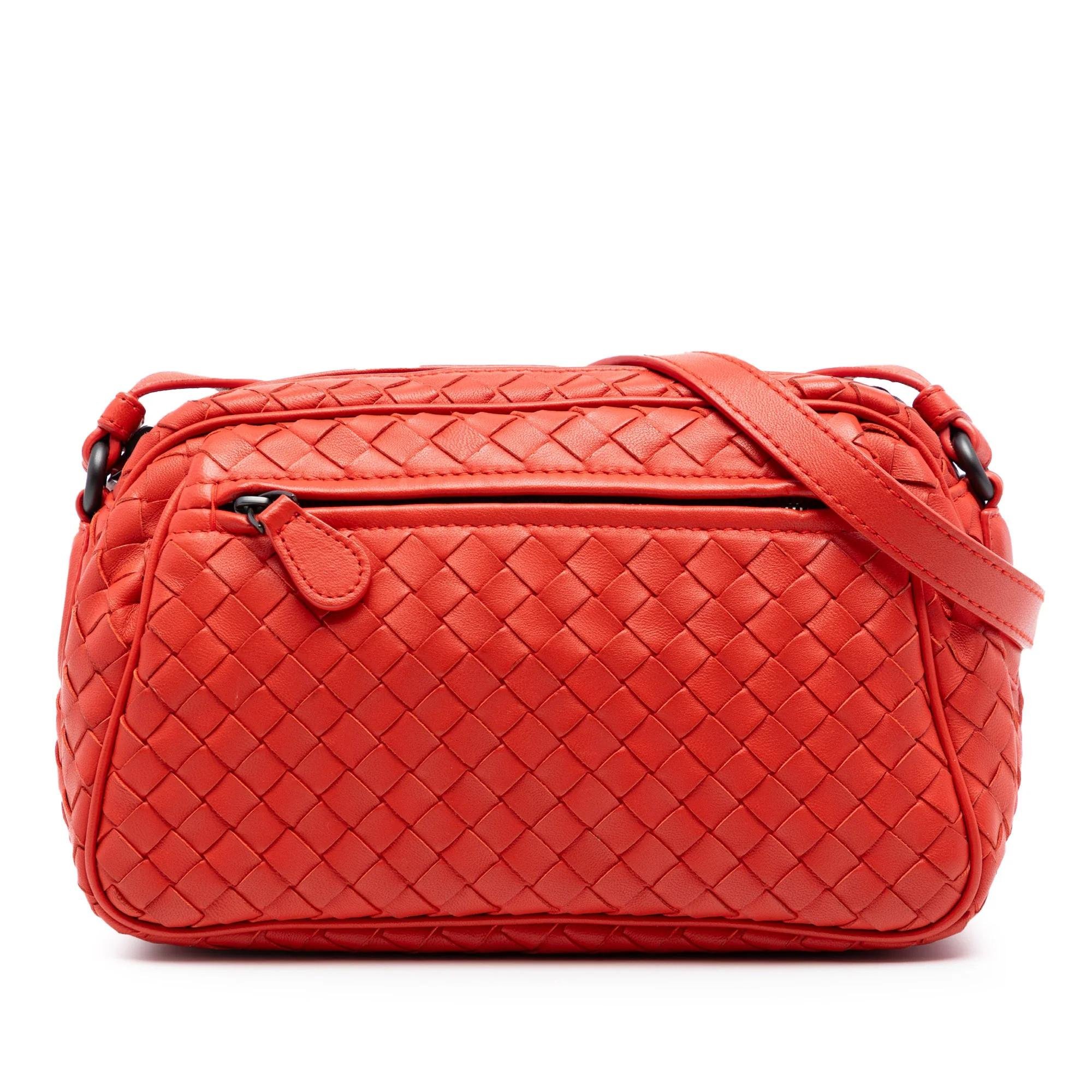 Veneta leather crossbody bag