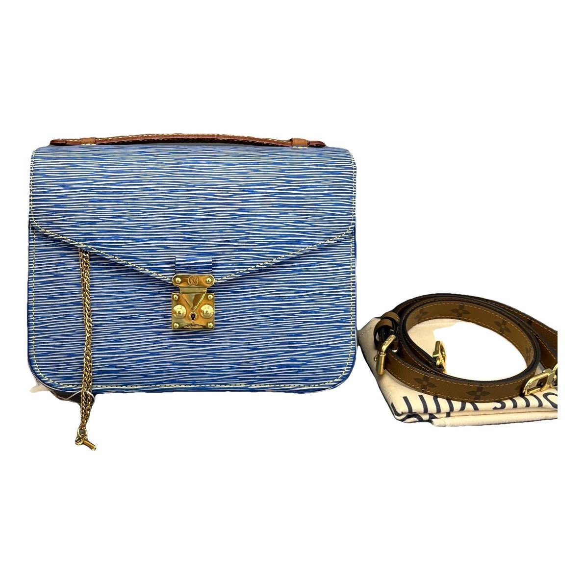Metis leather handbag