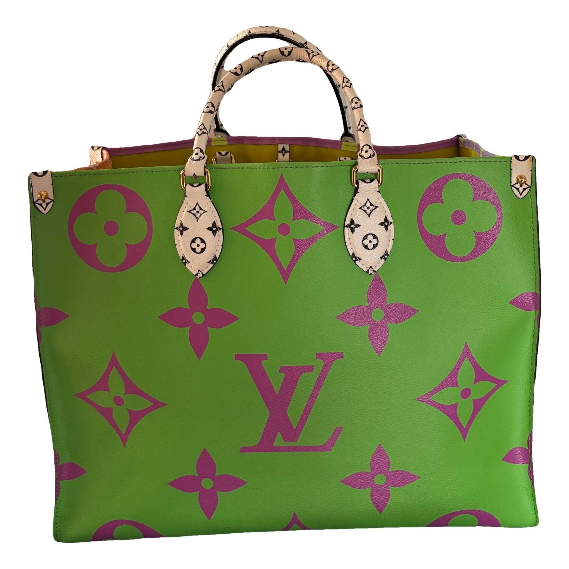 Onthego leather tote
