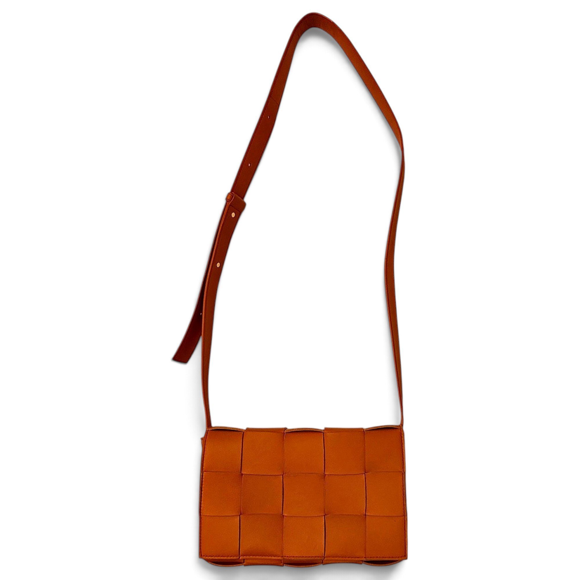 Cassette leather handbag