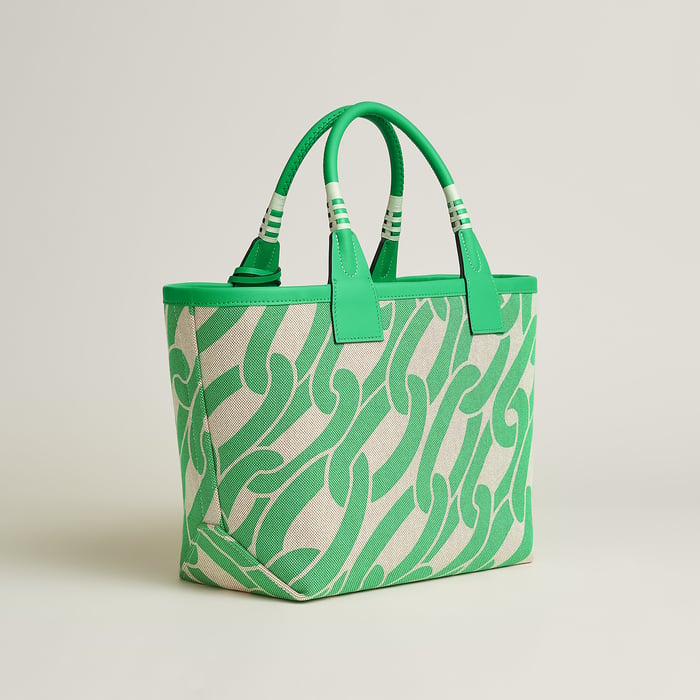 Steeple 25 Bag