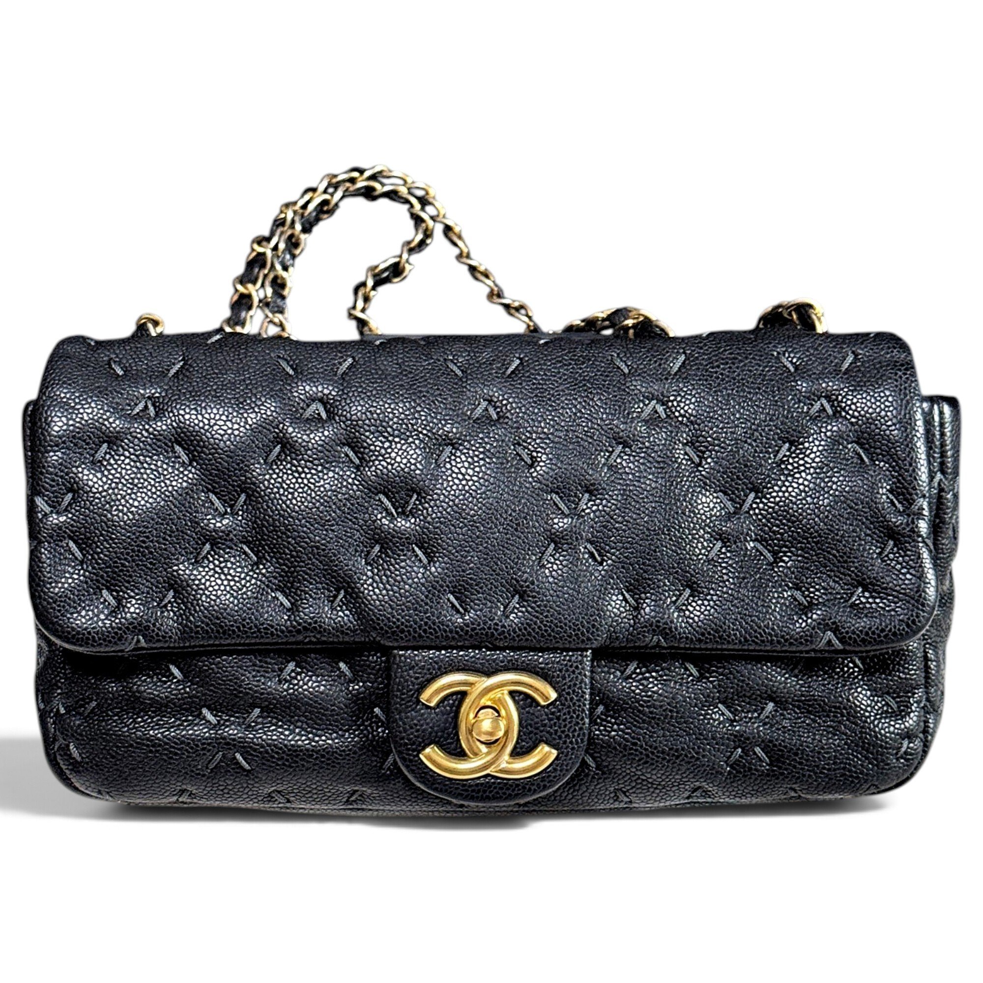 Timeless/Classique leather crossbody bag