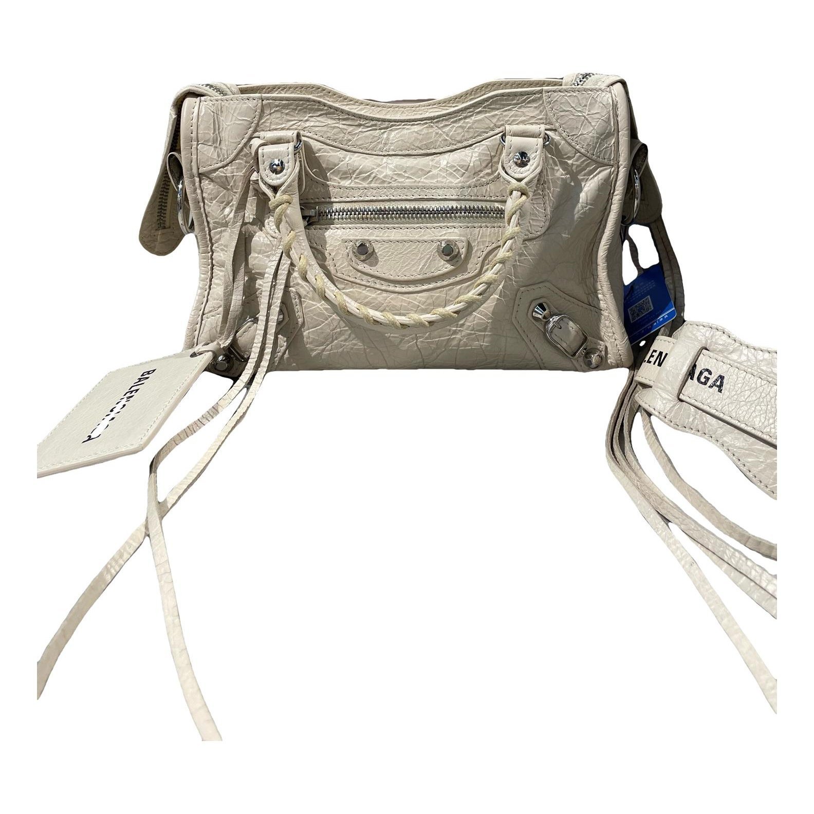 City leather handbag
