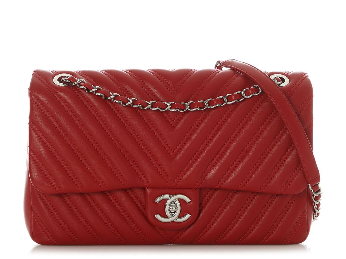 Chanel Jumbo Red Chevron-Quilted Lambskin Classic Single Flap