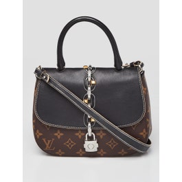 Louis Vuitton Louis Vuitton Black Monogram Canvas Chain It PM Bag