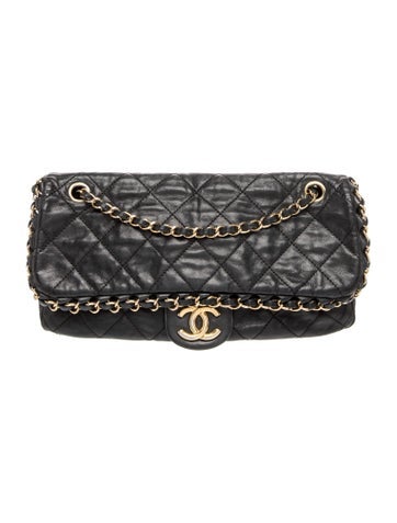 Chain Me Flap Bag