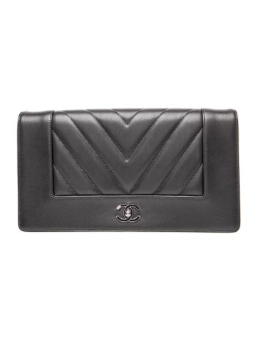 Chevron Mademoiselle Vintage Clutch