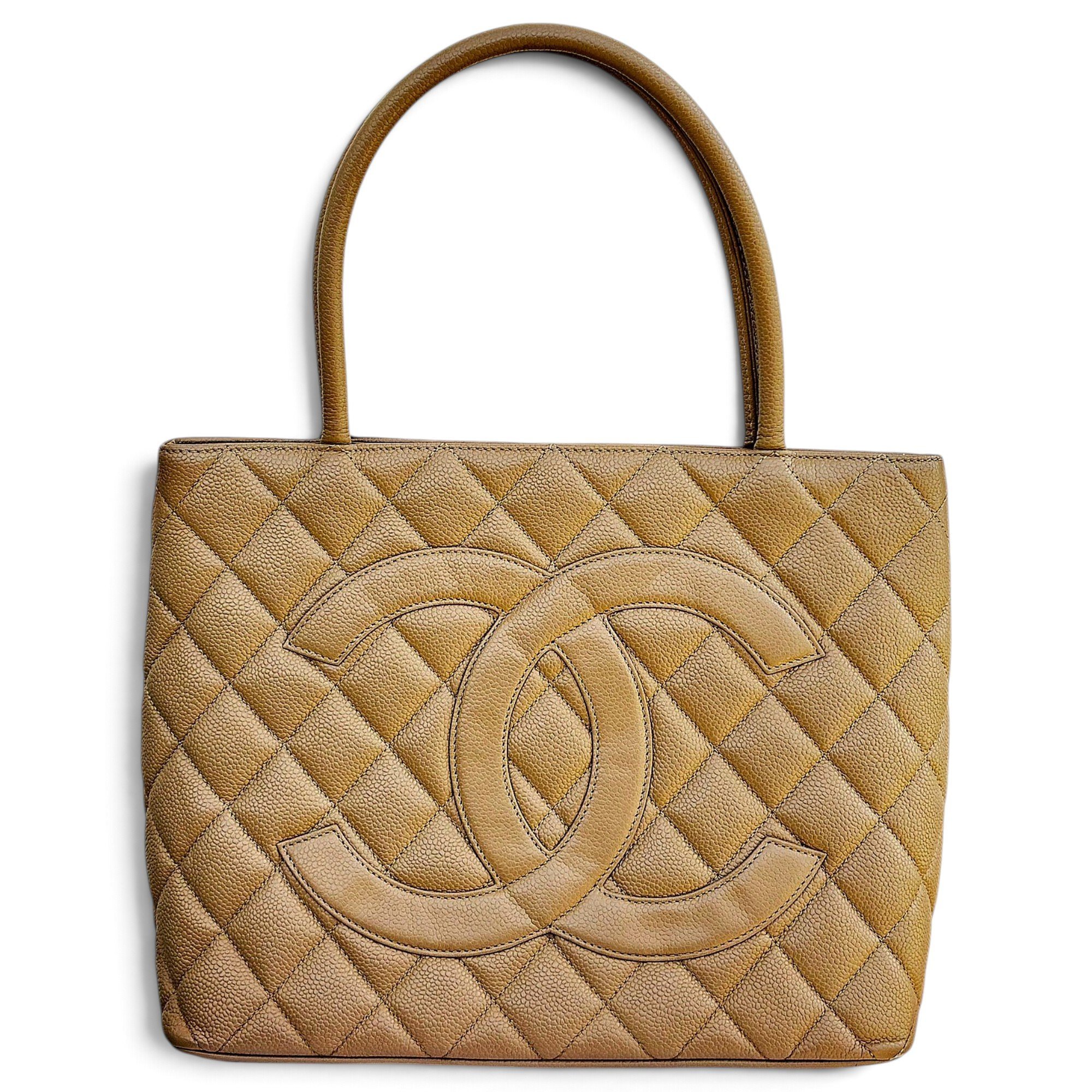 Médaillon leather tote