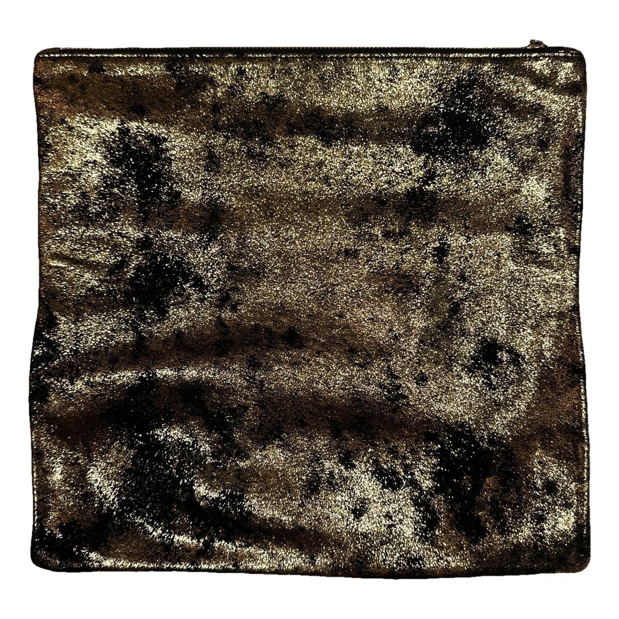 Leather clutch bag