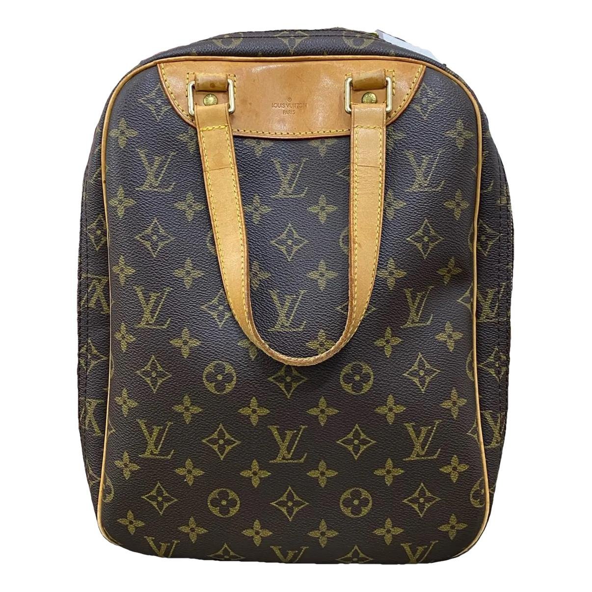 Excursion vinyl handbag