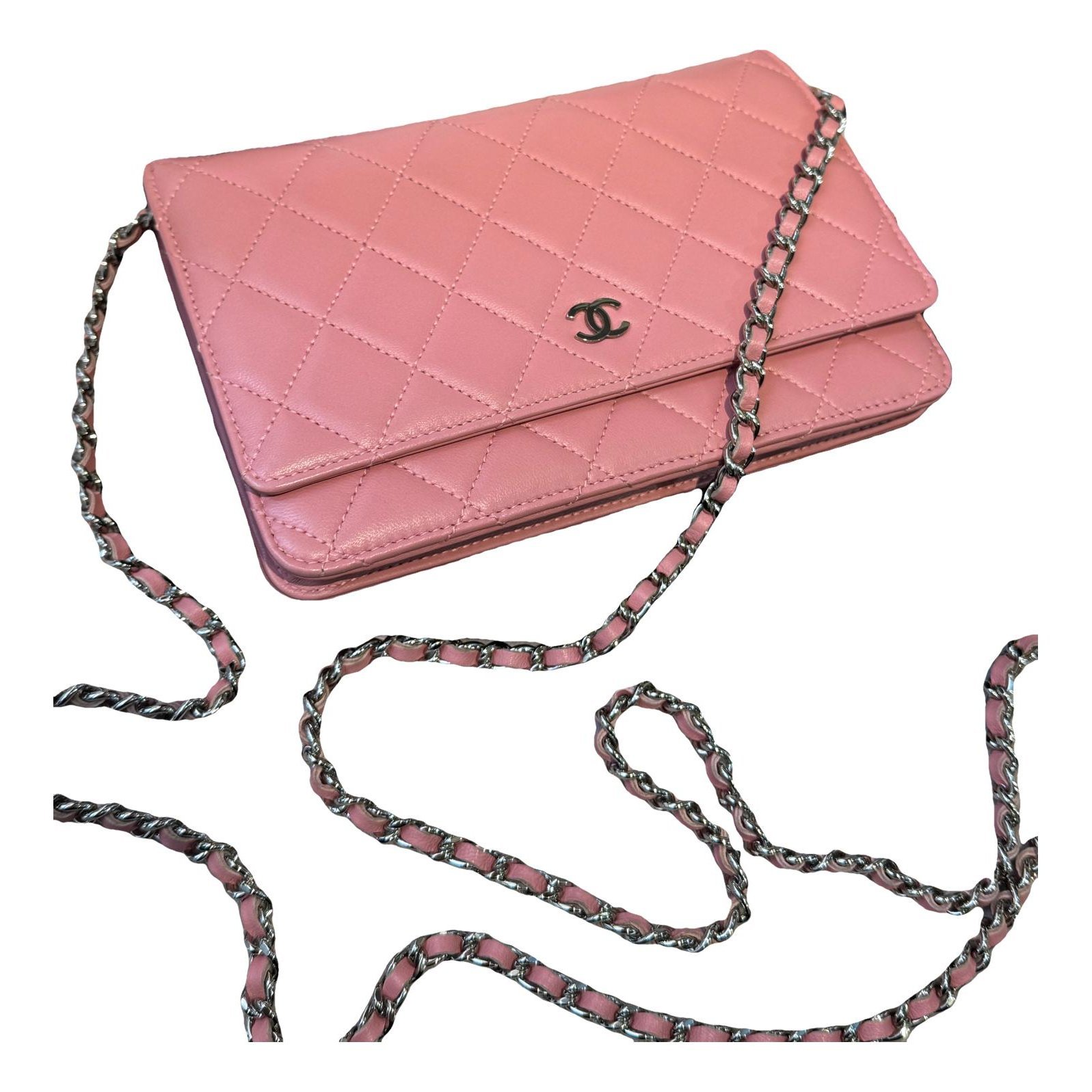 Wallet On Chain Timeless/Classique leather crossbody bag