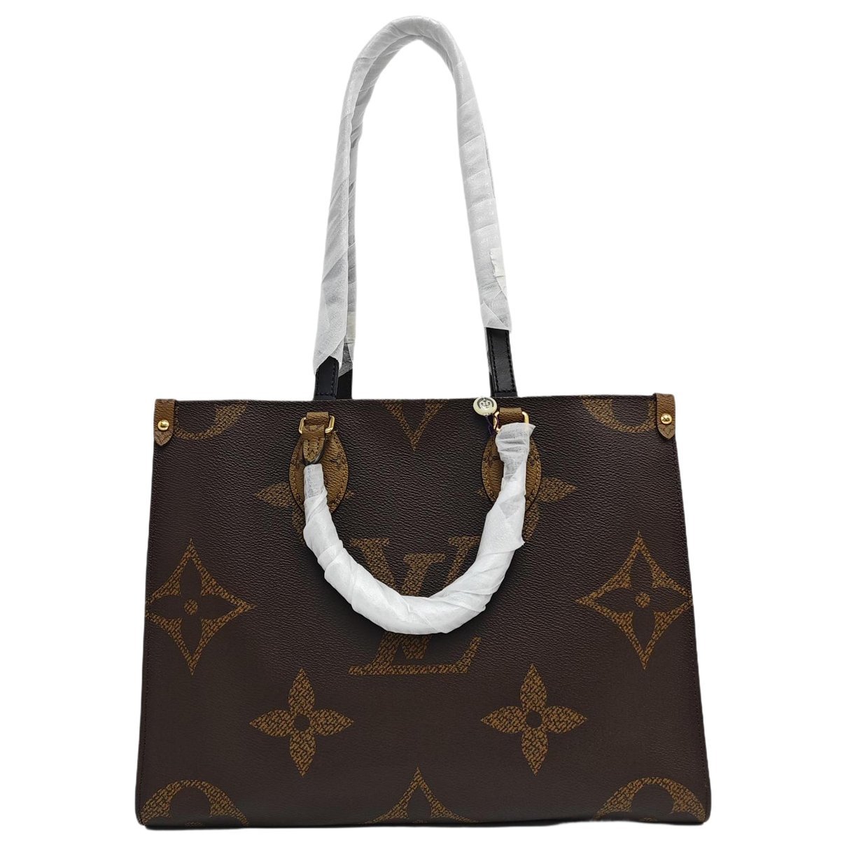 Onthego leather handbag