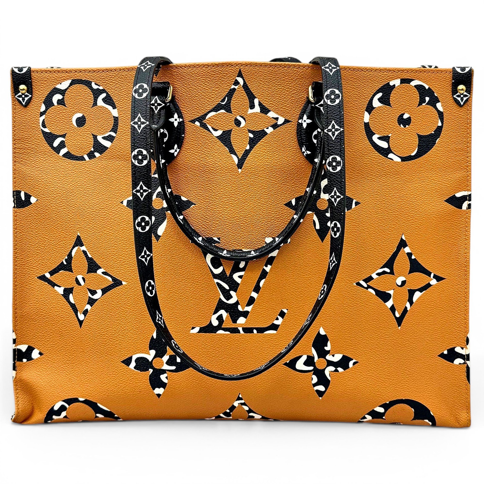 Onthego leather handbag