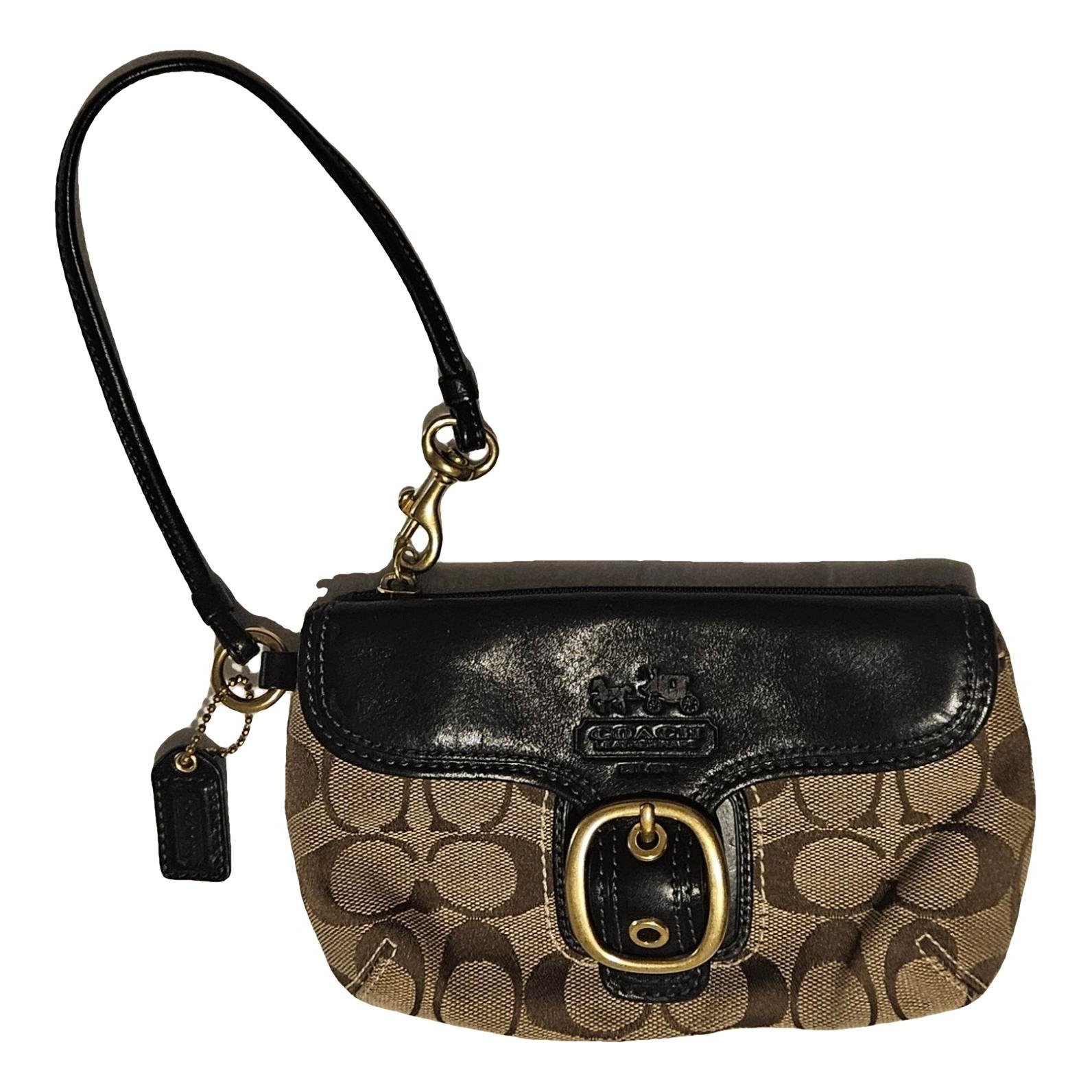 Signature Sufflette leather clutch bag