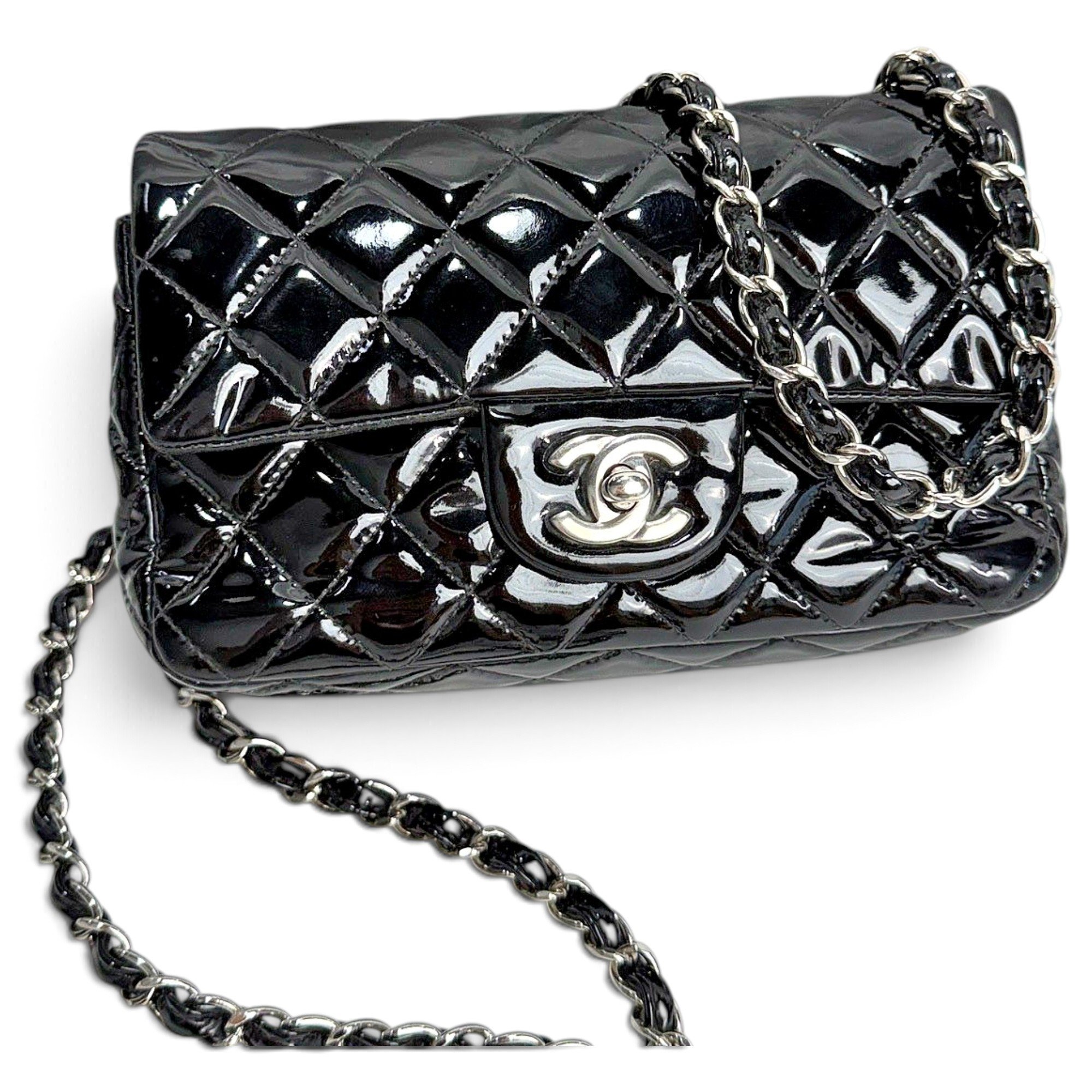 Trapezio patent leather handbag